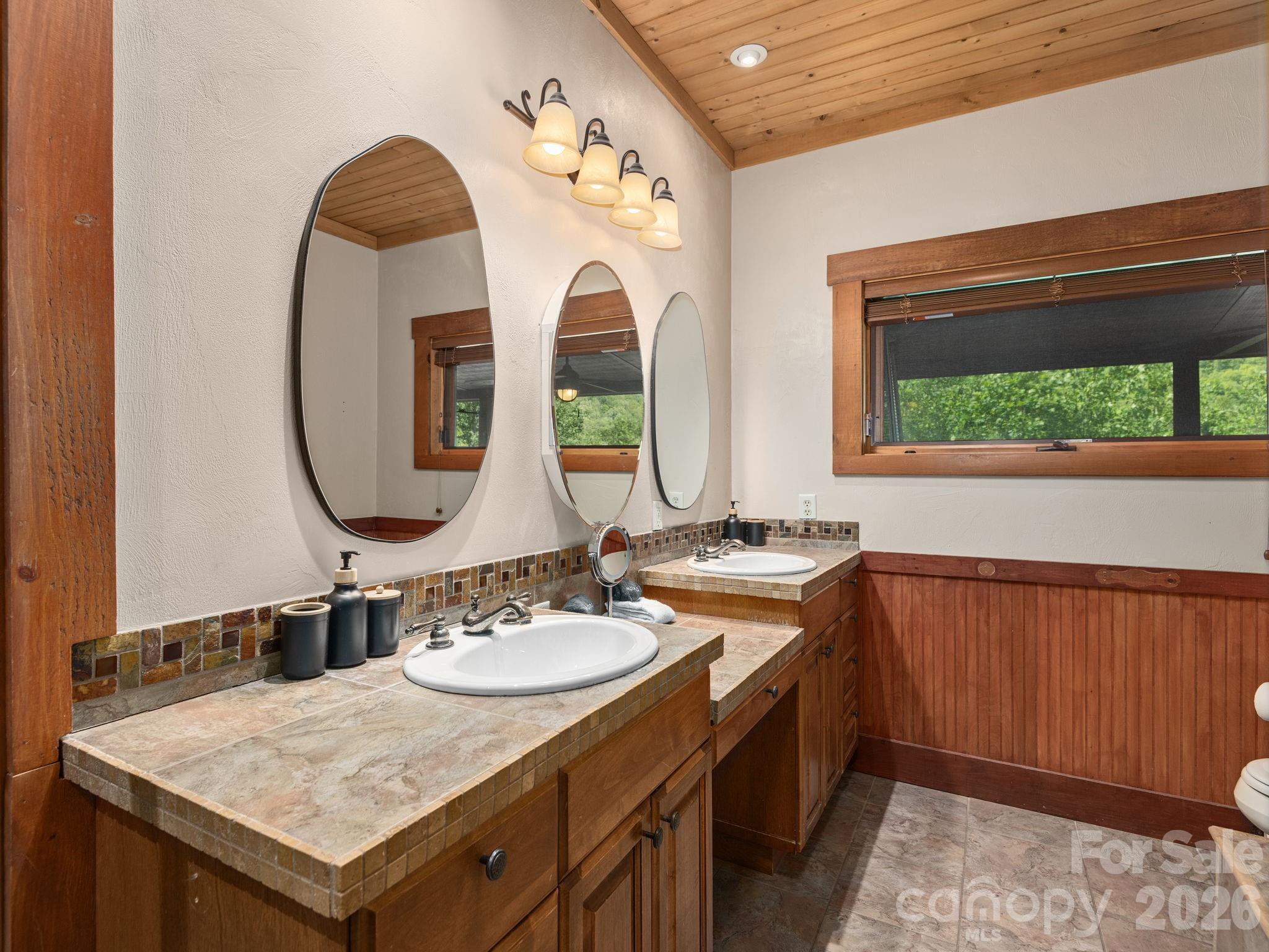39 Great Aspen Way Property Photo 14