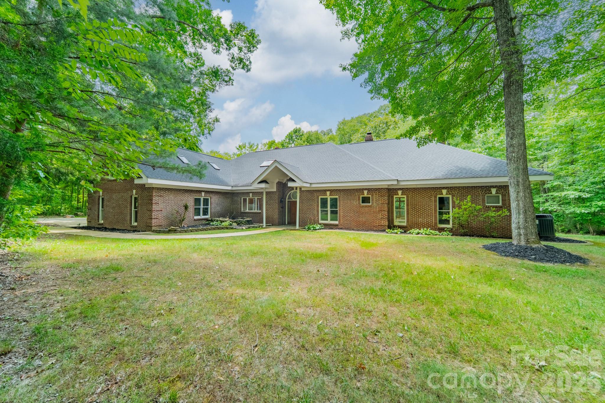 253 Highway 161 None Property Photo 1