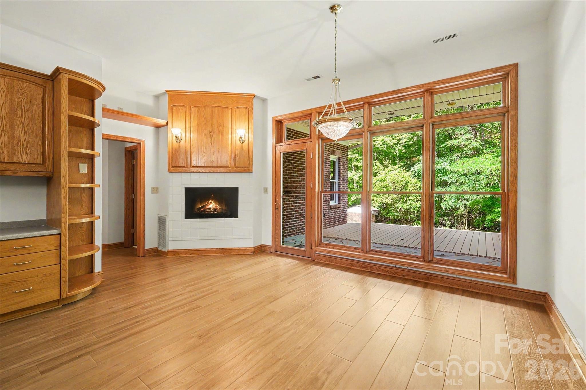 253 Highway 161 None Property Photo 12