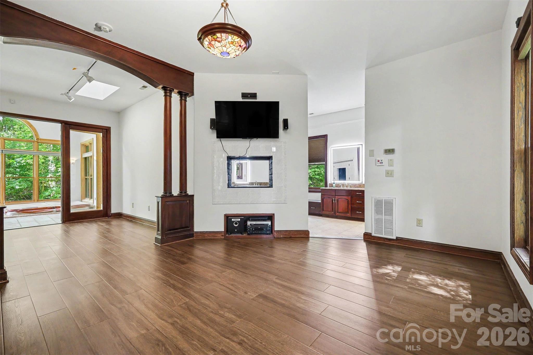 253 Highway 161 None Property Photo 17