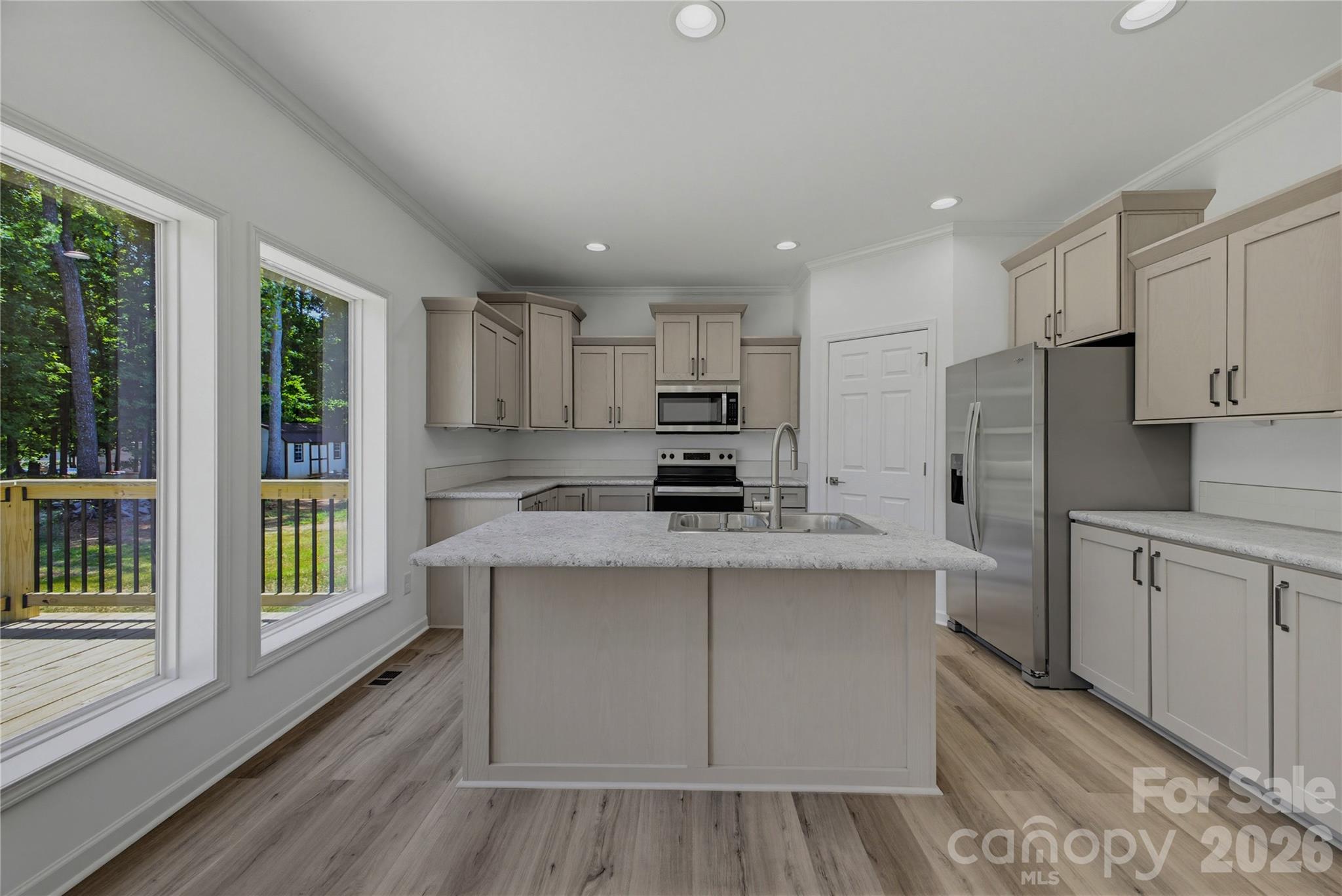 109 Sarah Avenue Property Photo 9