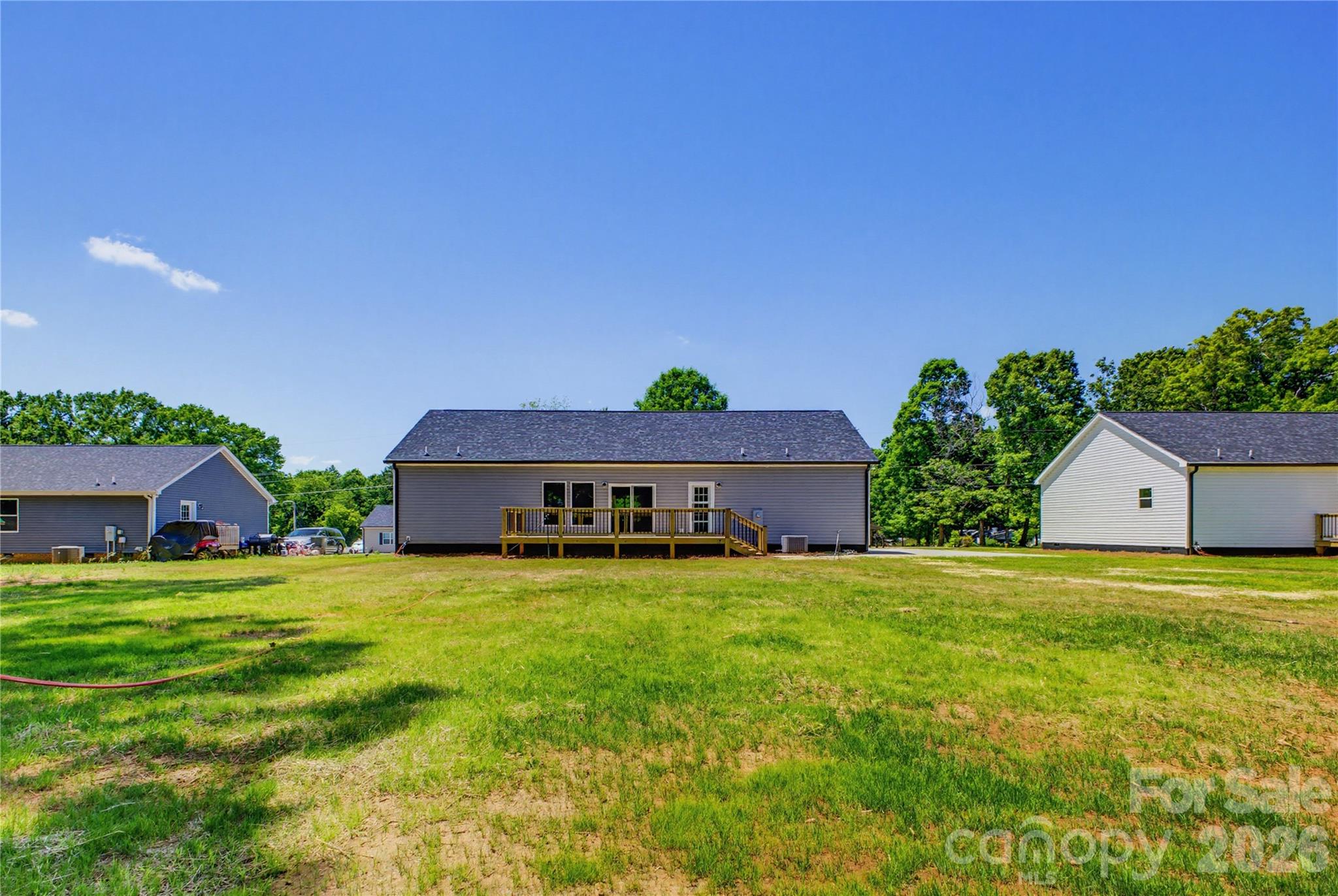 109 Sarah Avenue Property Photo 39