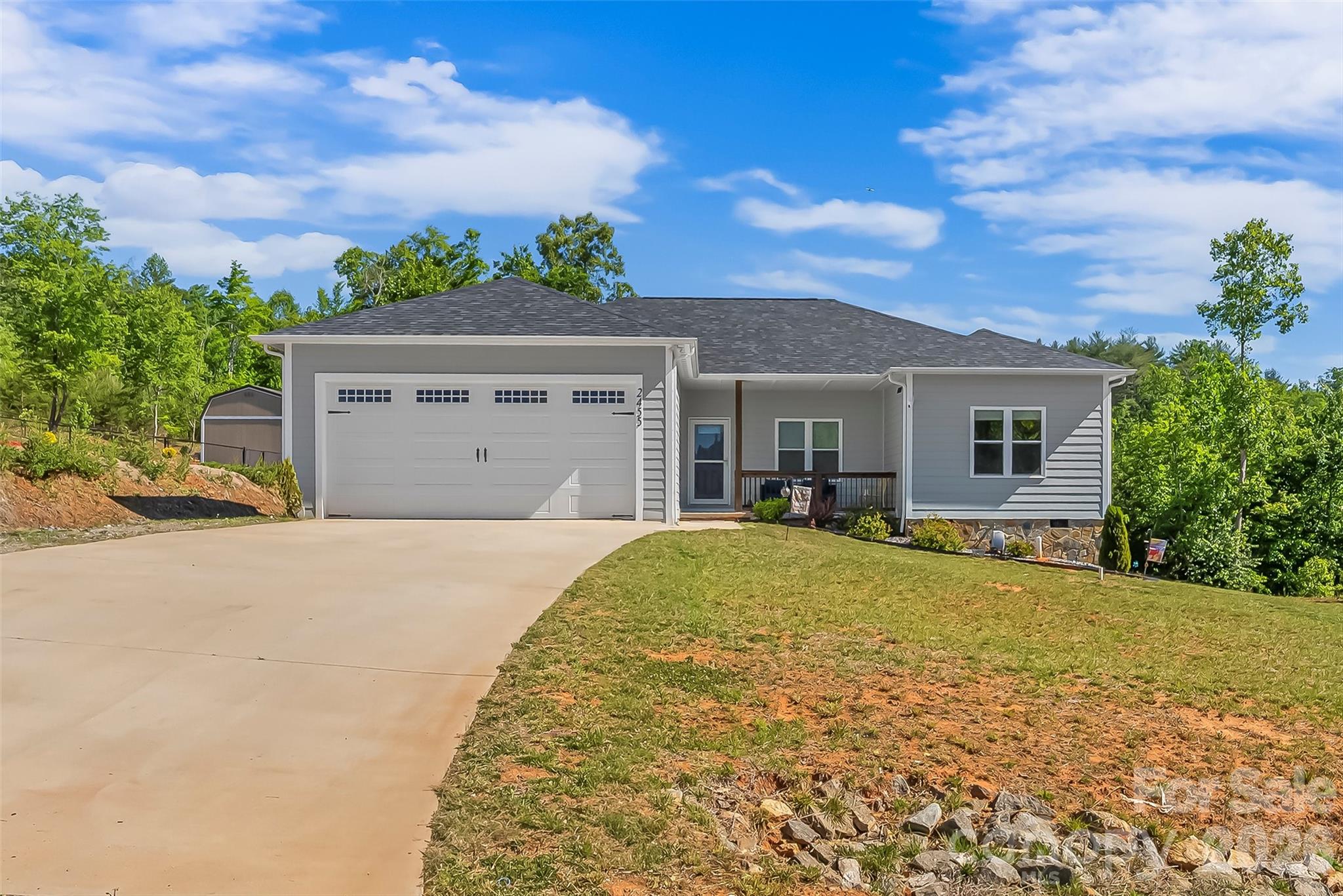 2455 Saratoga Run Property Photo 2