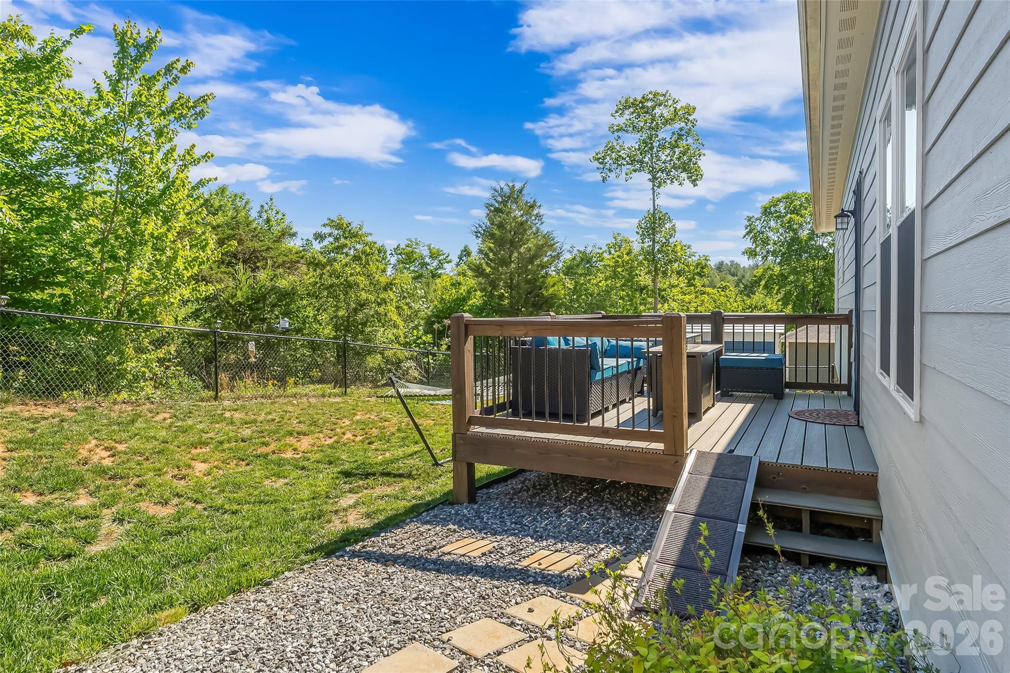 2455 Saratoga Run Property Photo 26
