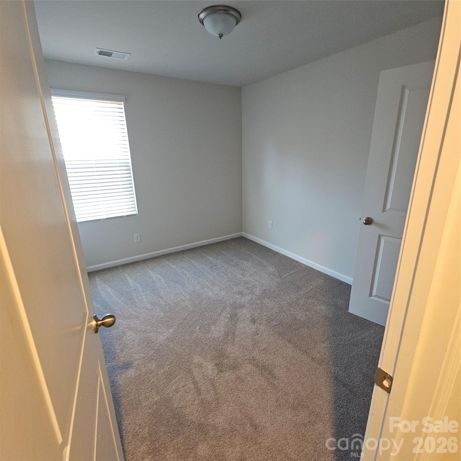 1016 Berry Patch Circle Property Photo 12