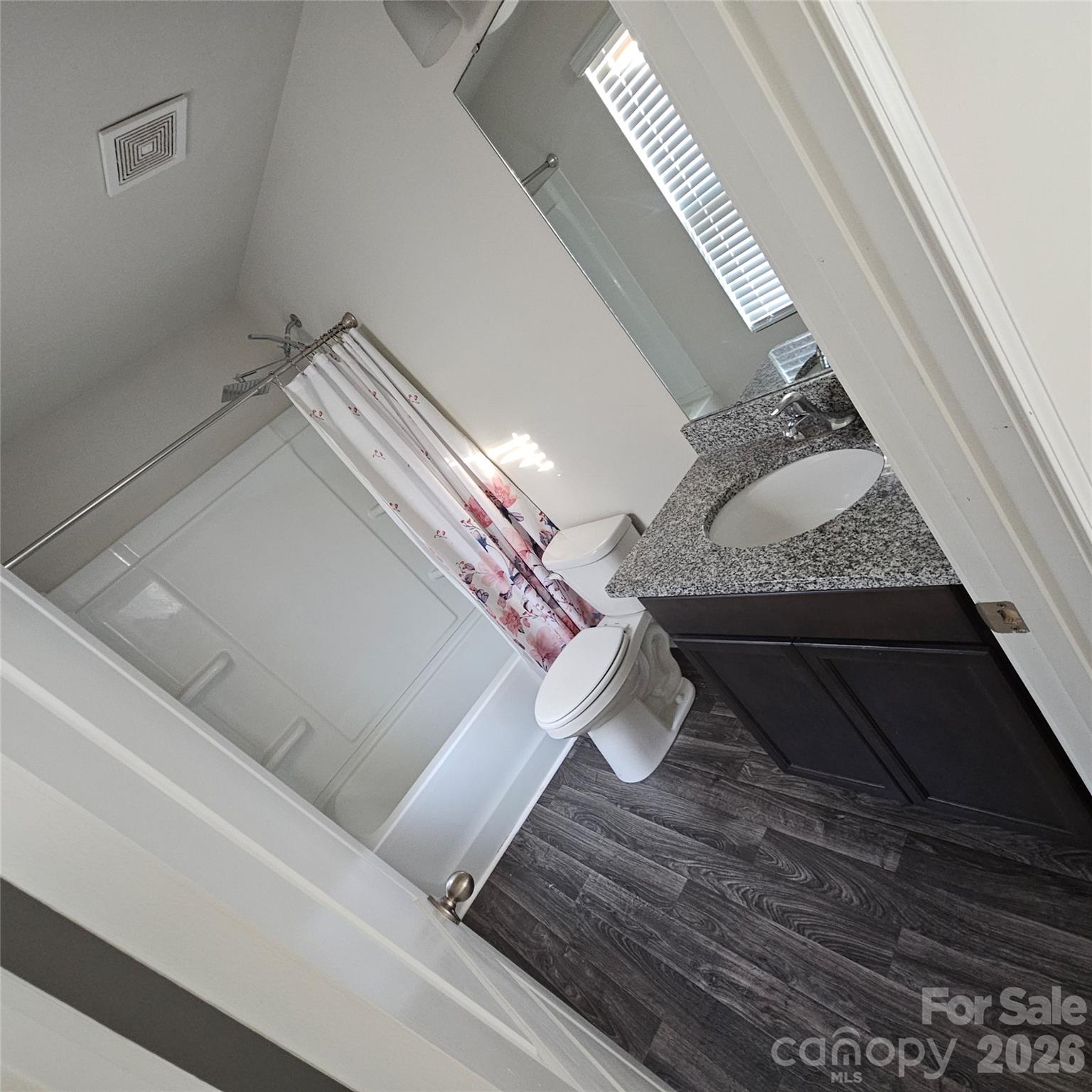 1016 Berry Patch Circle Property Photo 15