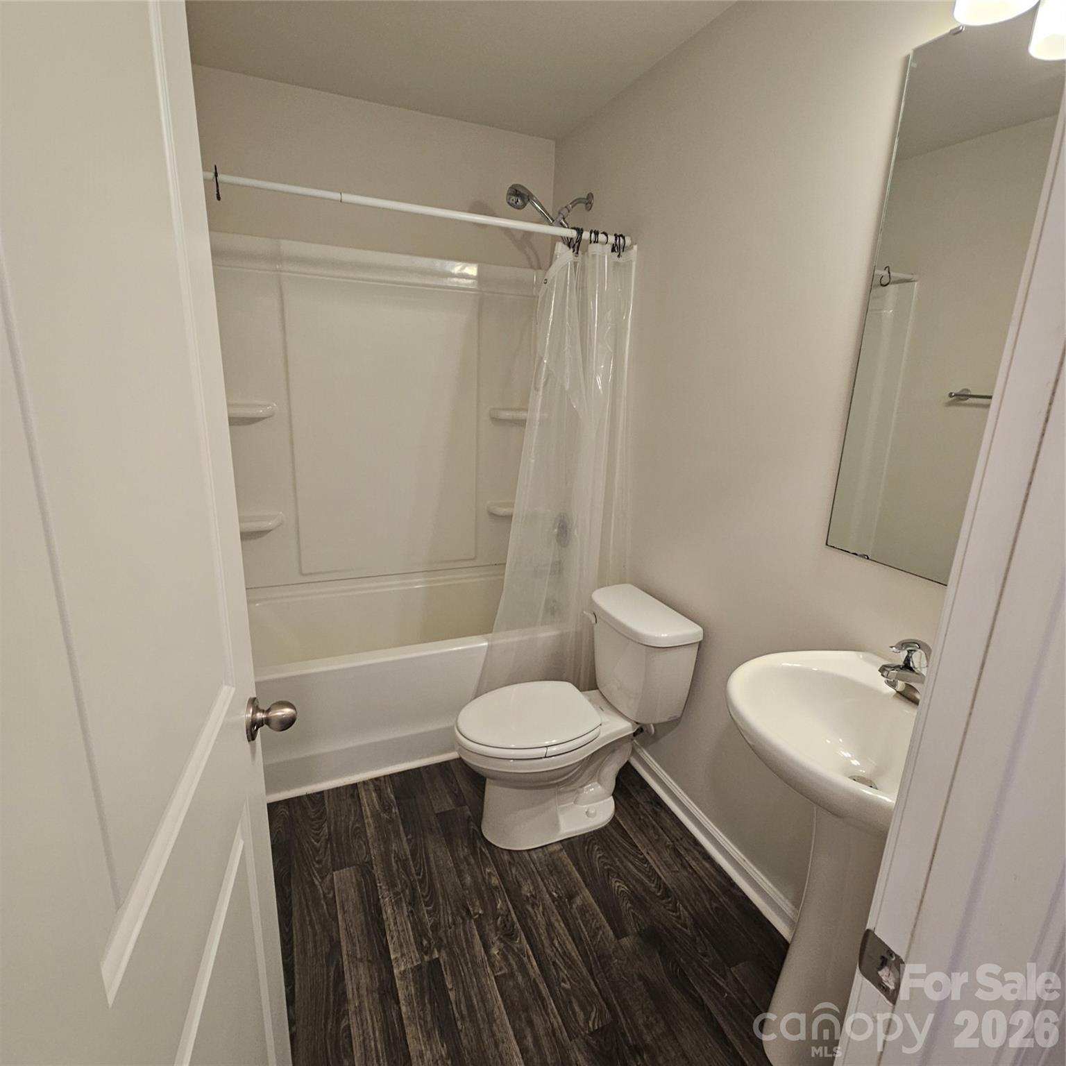 1016 Berry Patch Circle Property Photo 17
