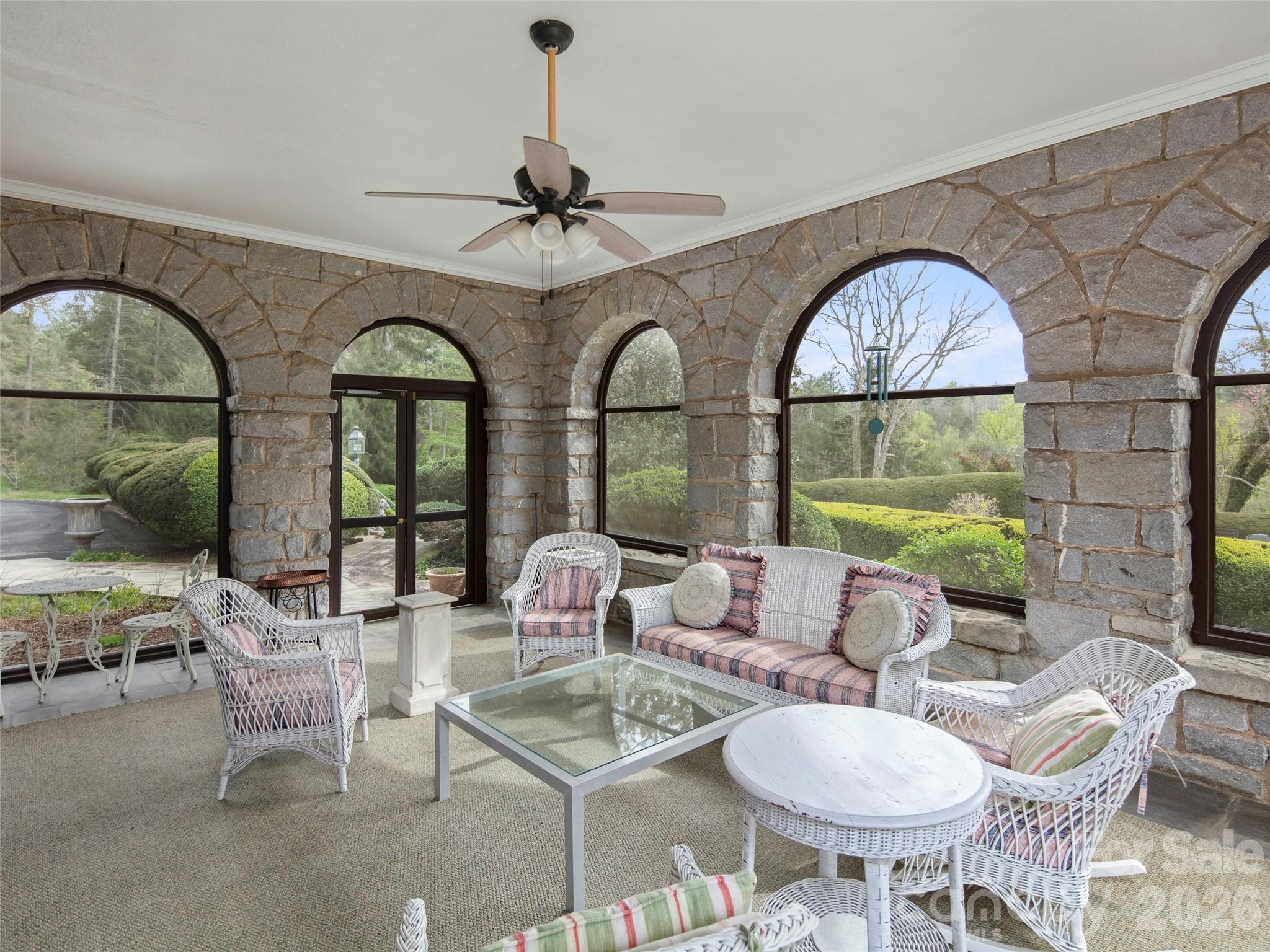 436 Vanderbilt Road Property Photo 16