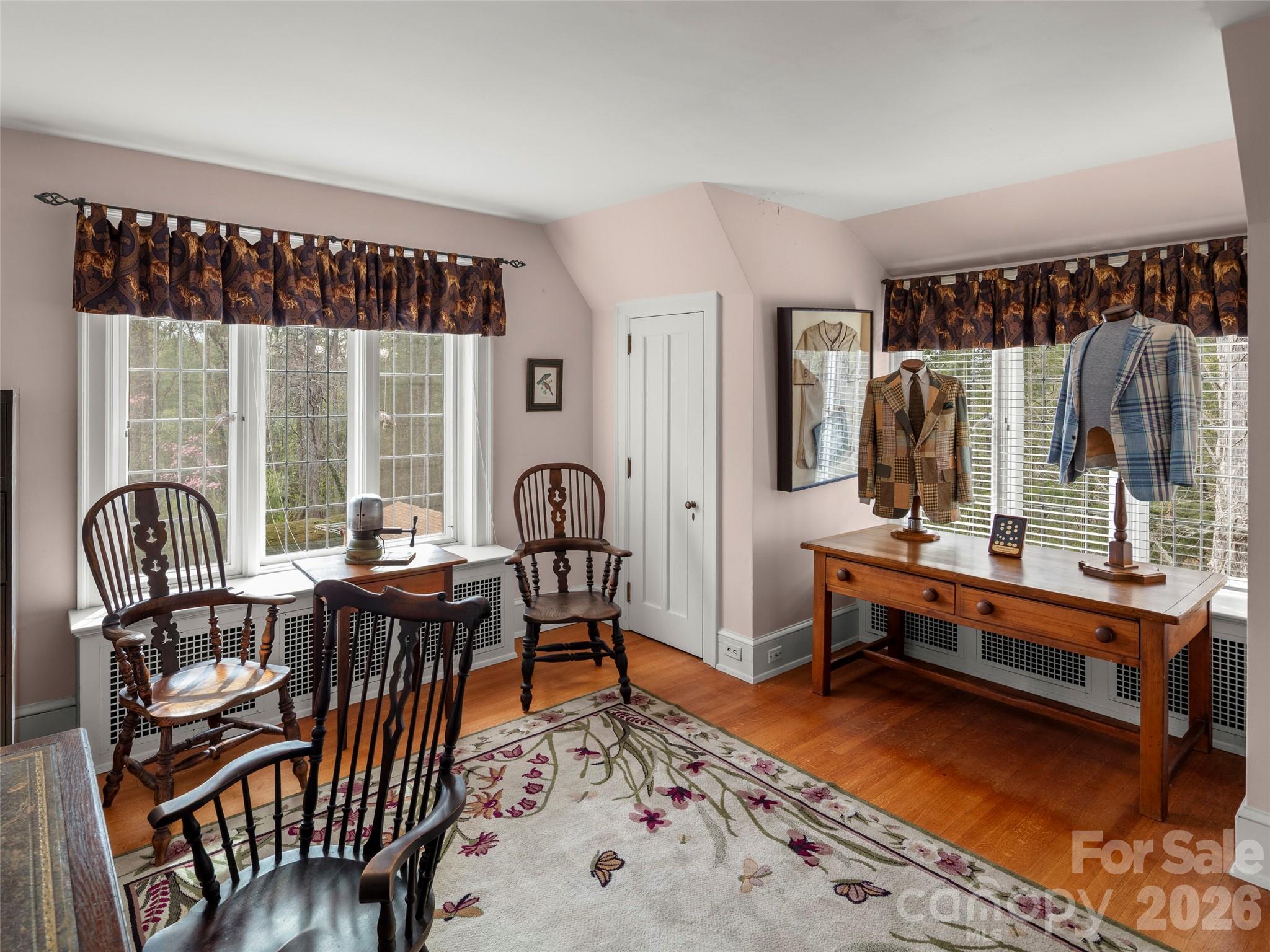 436 Vanderbilt Road Property Photo 26