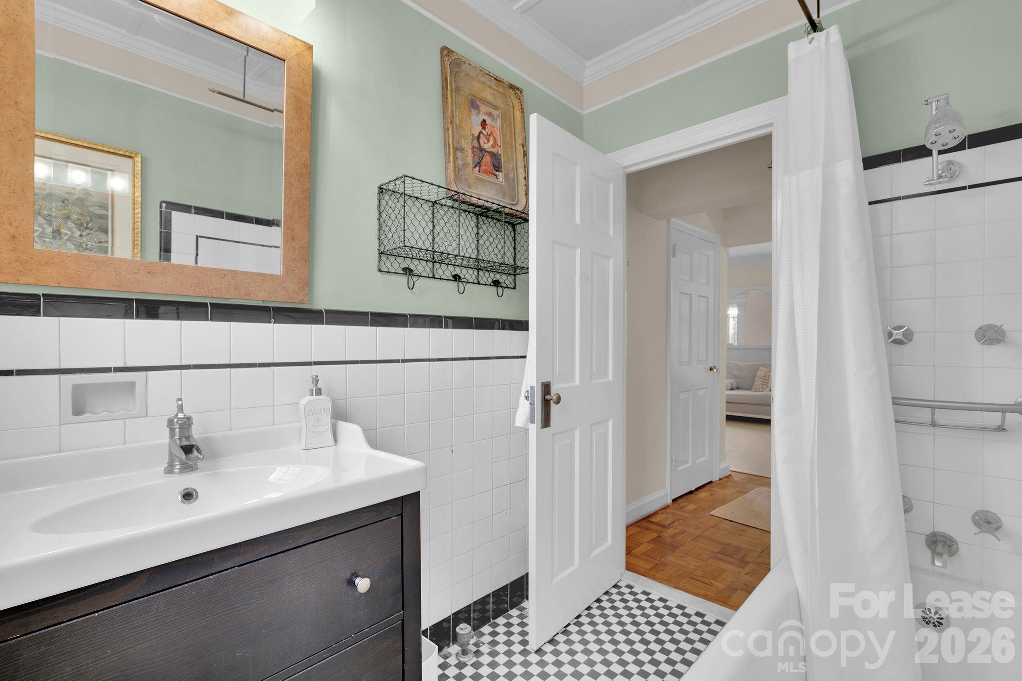 1121 Myrtle Avenue 65 Property Photo 19