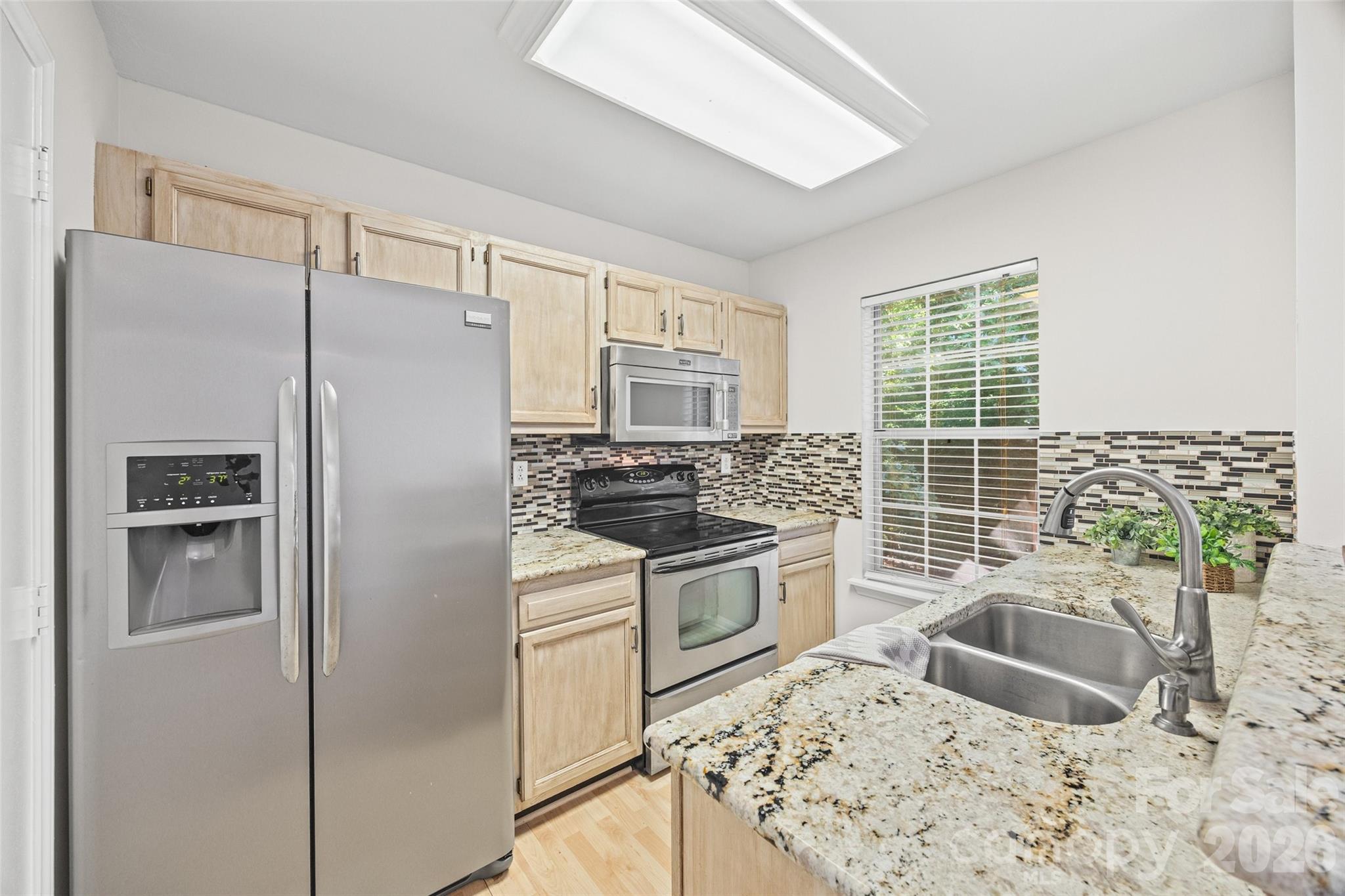 8117 Circle Tree Lane Property Photo 1
