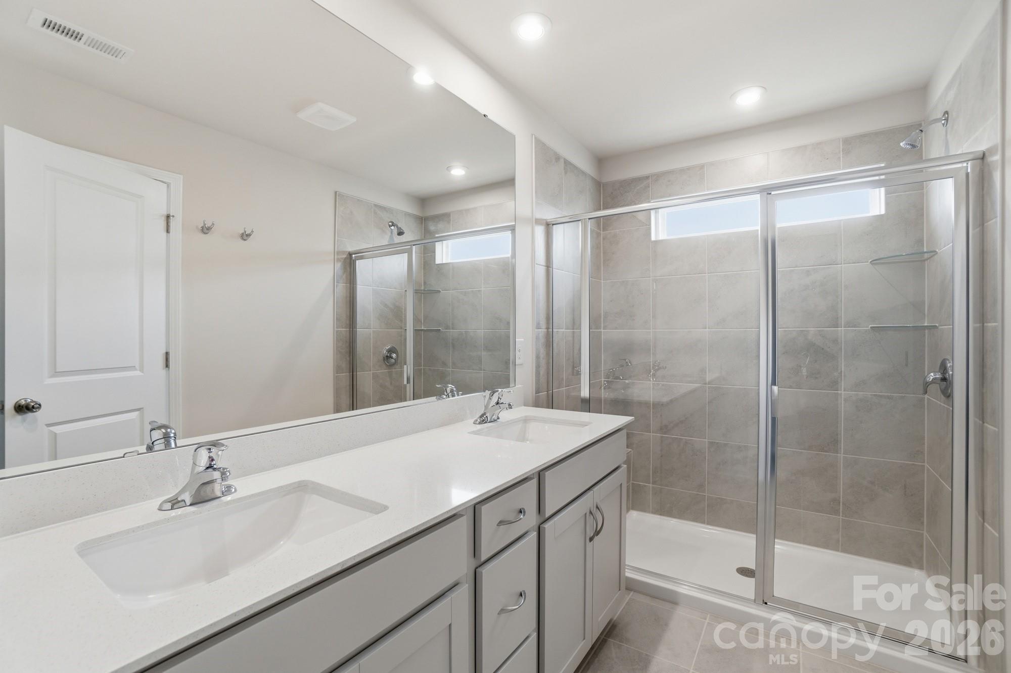 332 Laura Elizabeth Lane Property Photo 15
