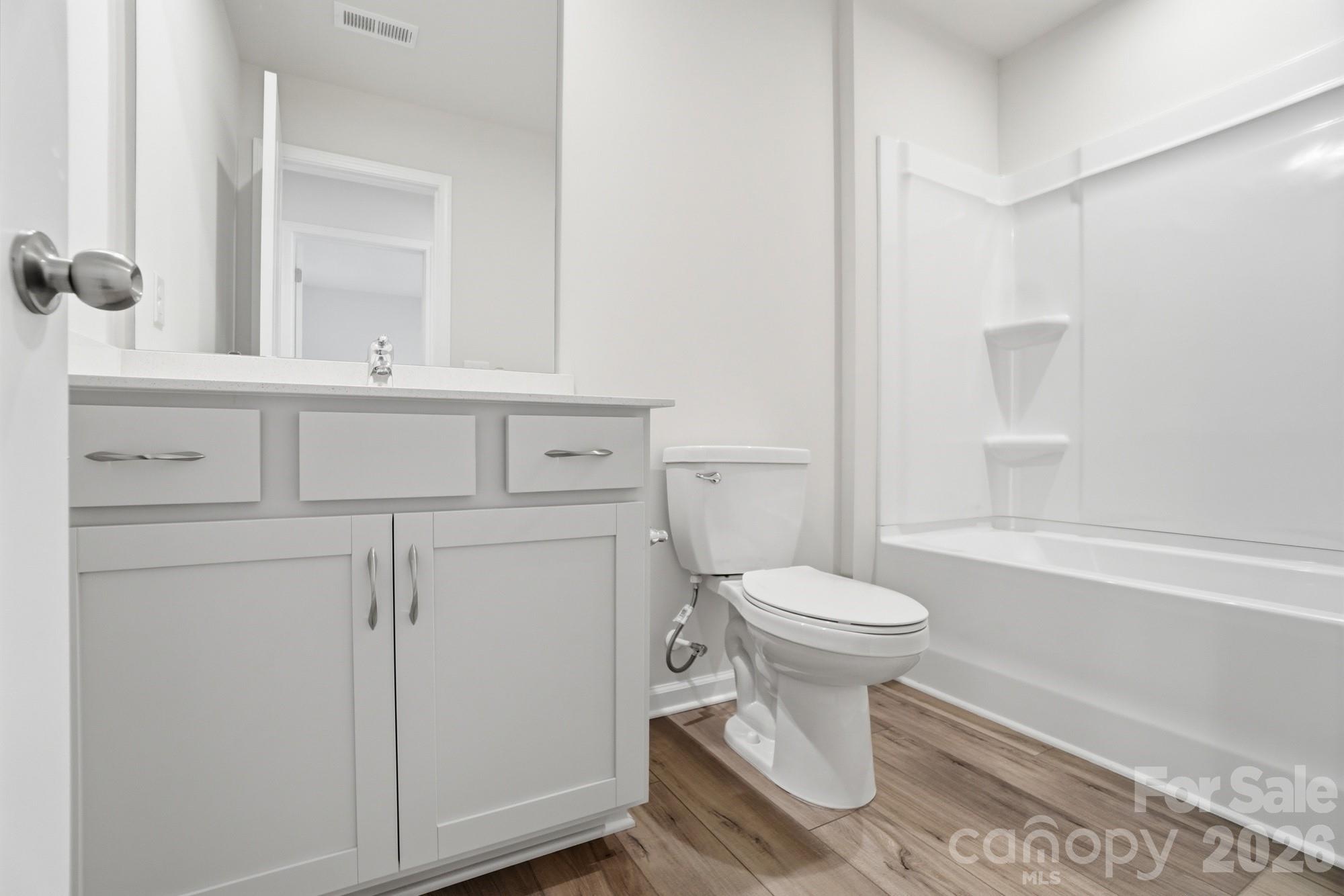 332 Laura Elizabeth Lane Property Photo 18
