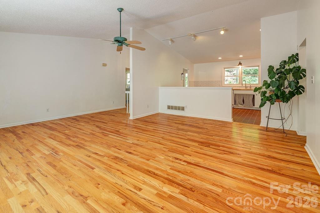 146 Churchill Downs Drive Property Photo 7