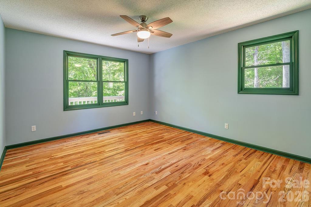 146 Churchill Downs Drive Property Photo 12