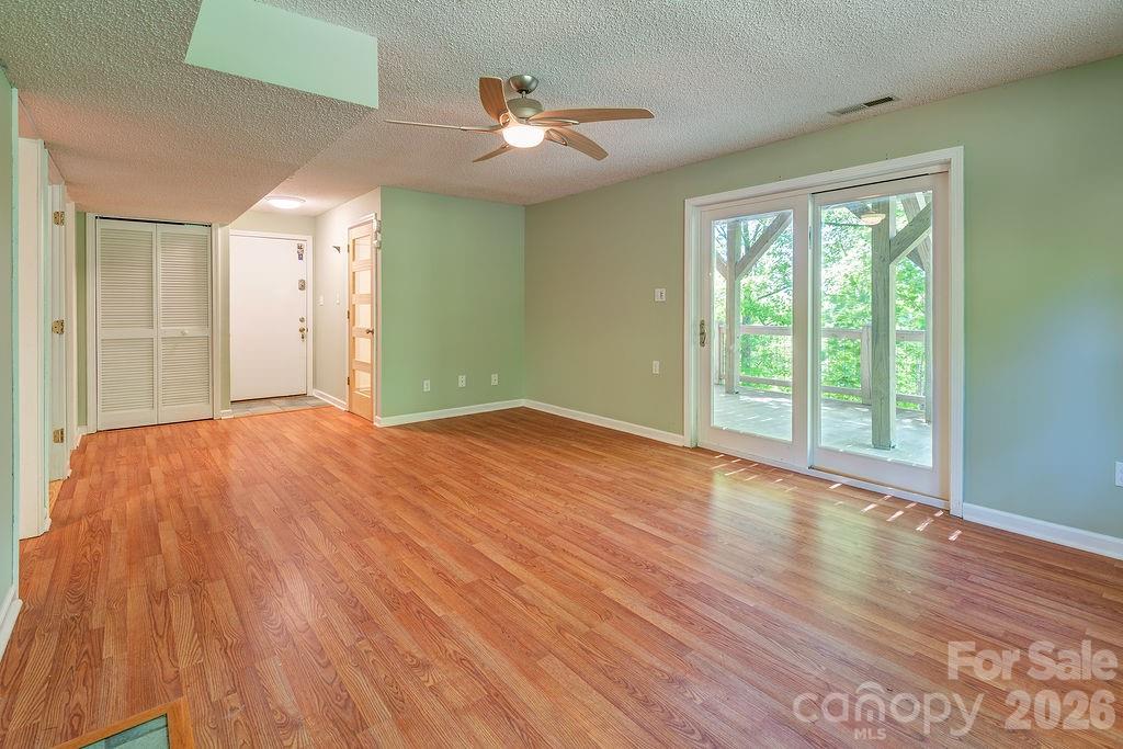 146 Churchill Downs Drive Property Photo 23