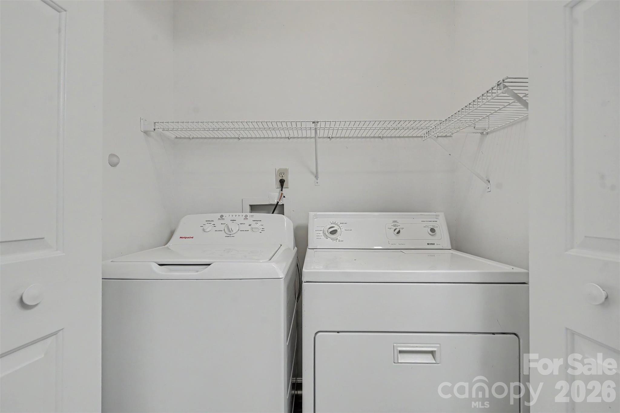 2711 Bob White Circle Property Photo 22
