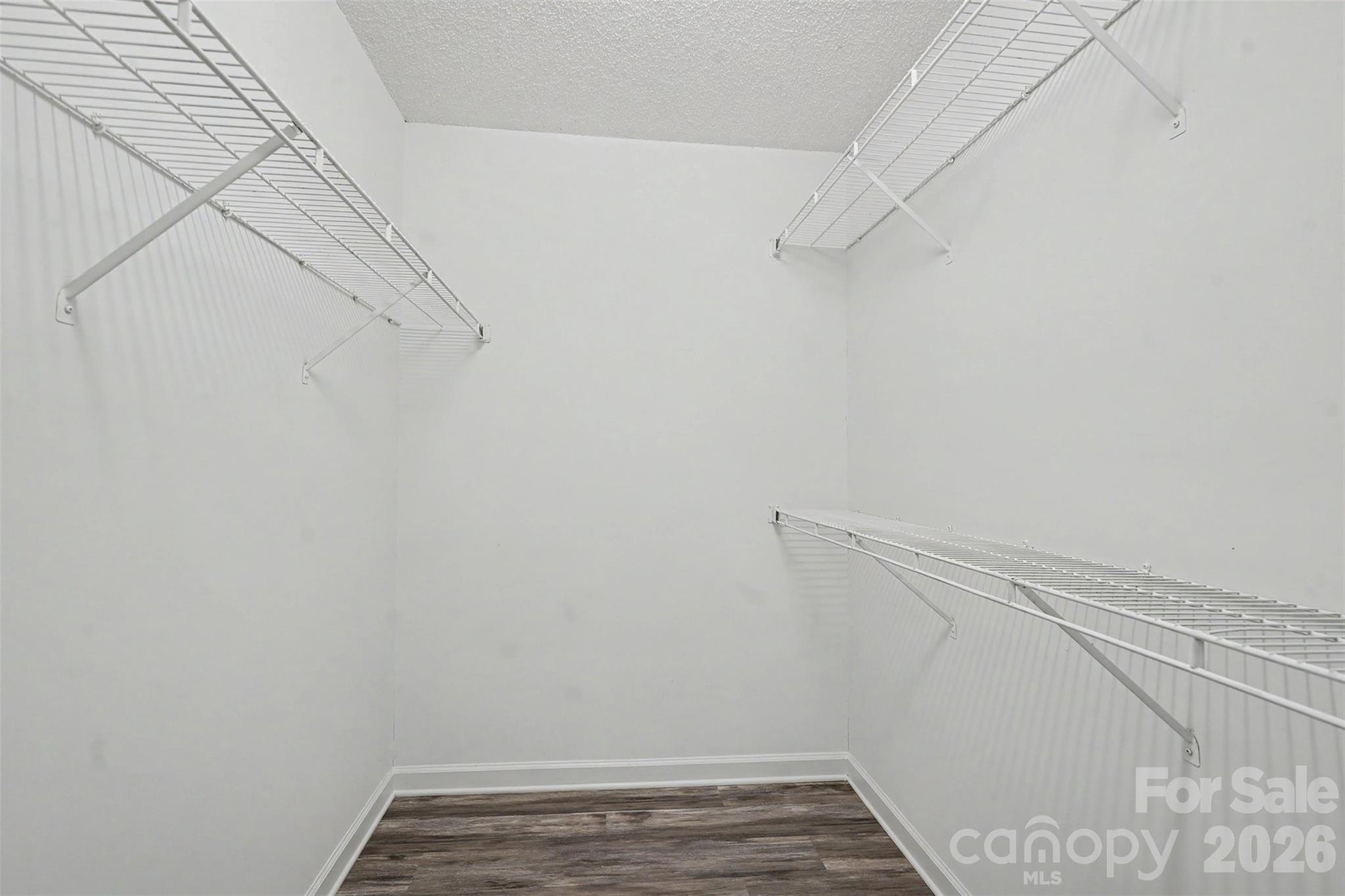 2711 Bob White Circle Property Photo 24