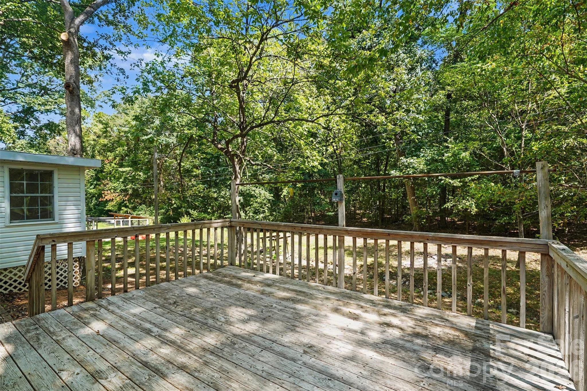 2711 Bob White Circle Property Photo 25