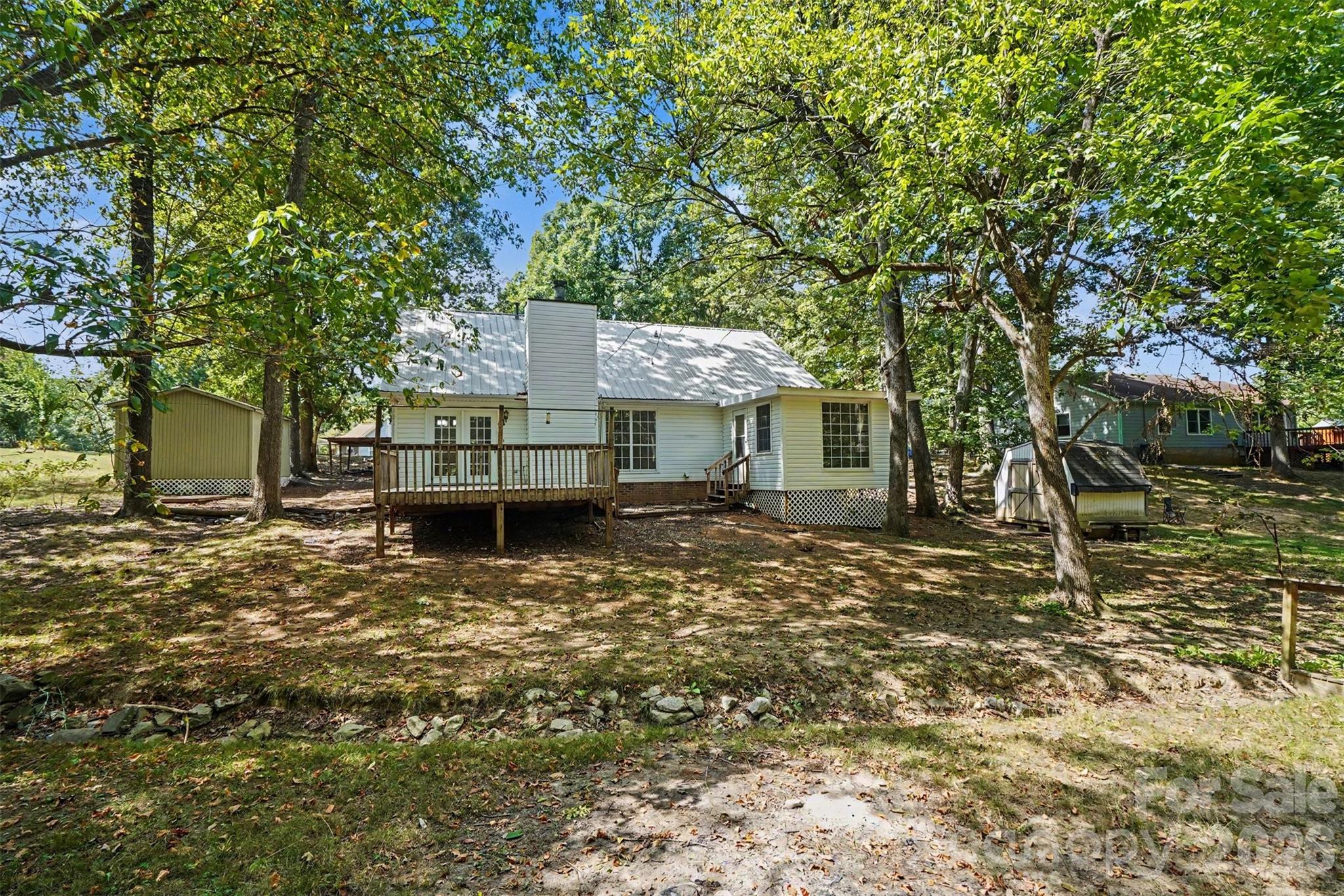 2711 Bob White Circle Property Photo 28