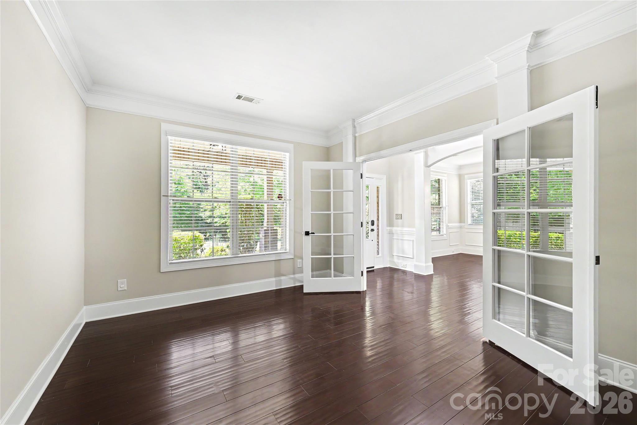 4624 Pebble Run Drive Property Photo 4