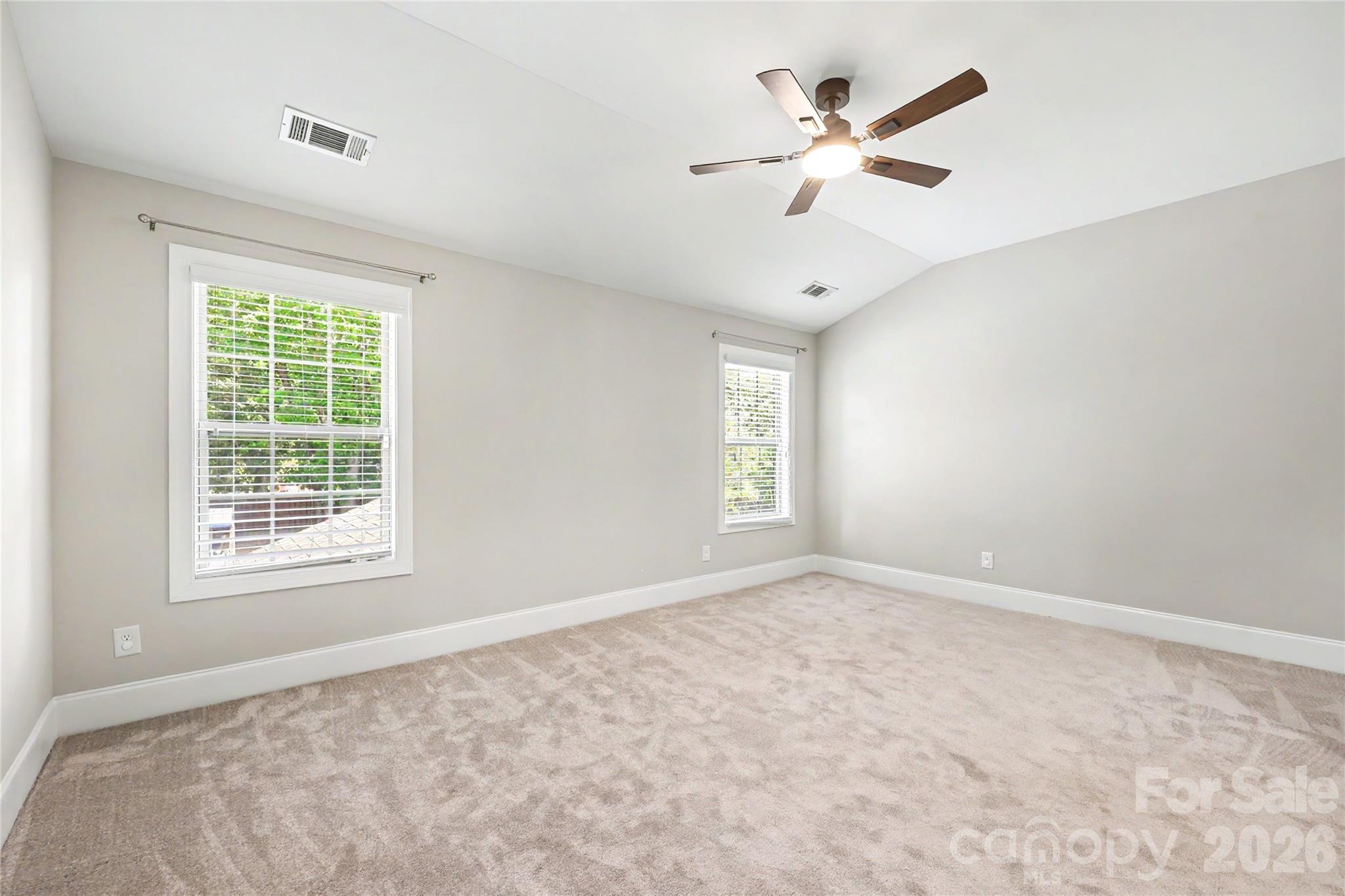 4624 Pebble Run Drive Property Photo 28