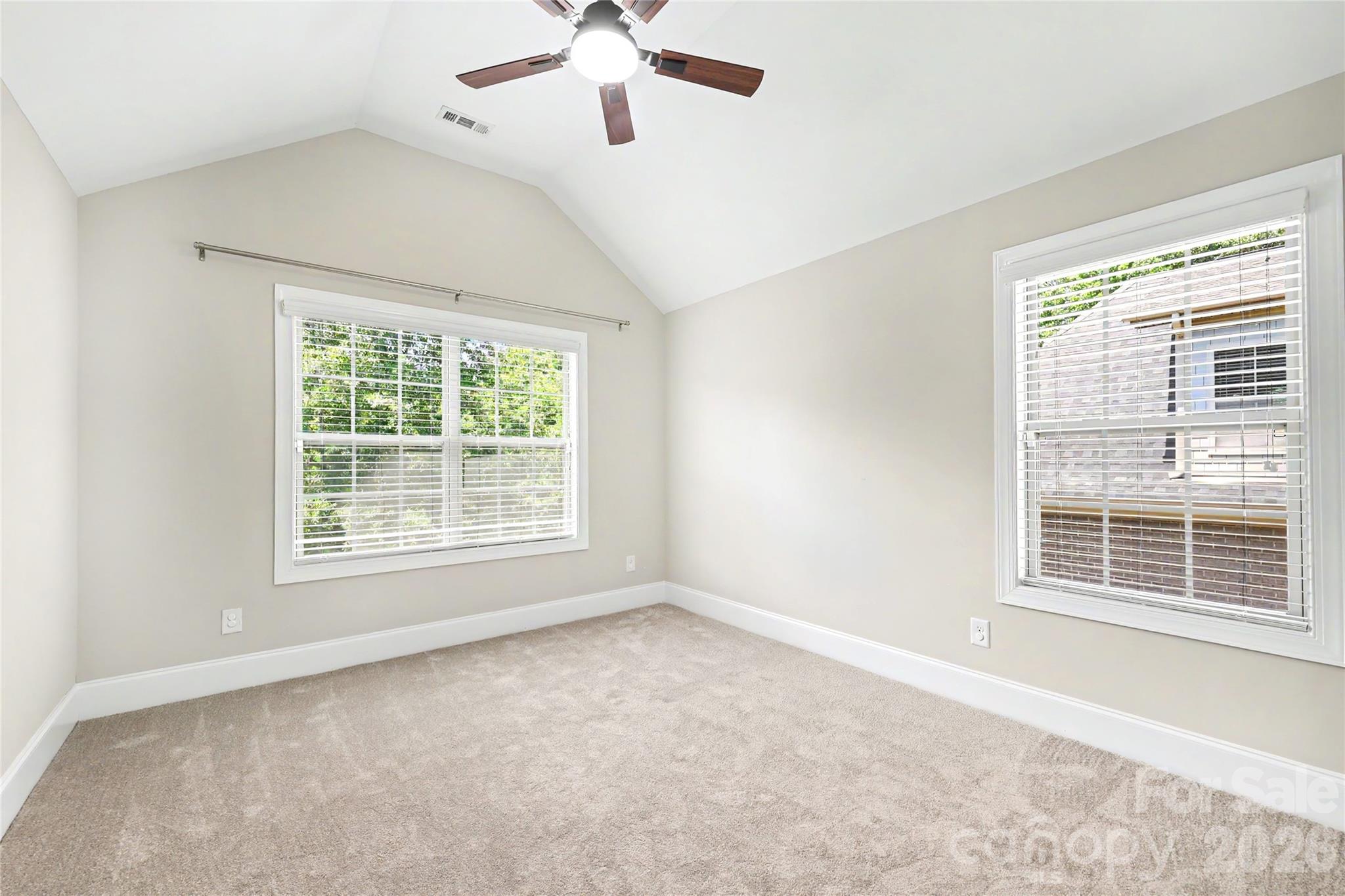 4624 Pebble Run Drive Property Photo 38