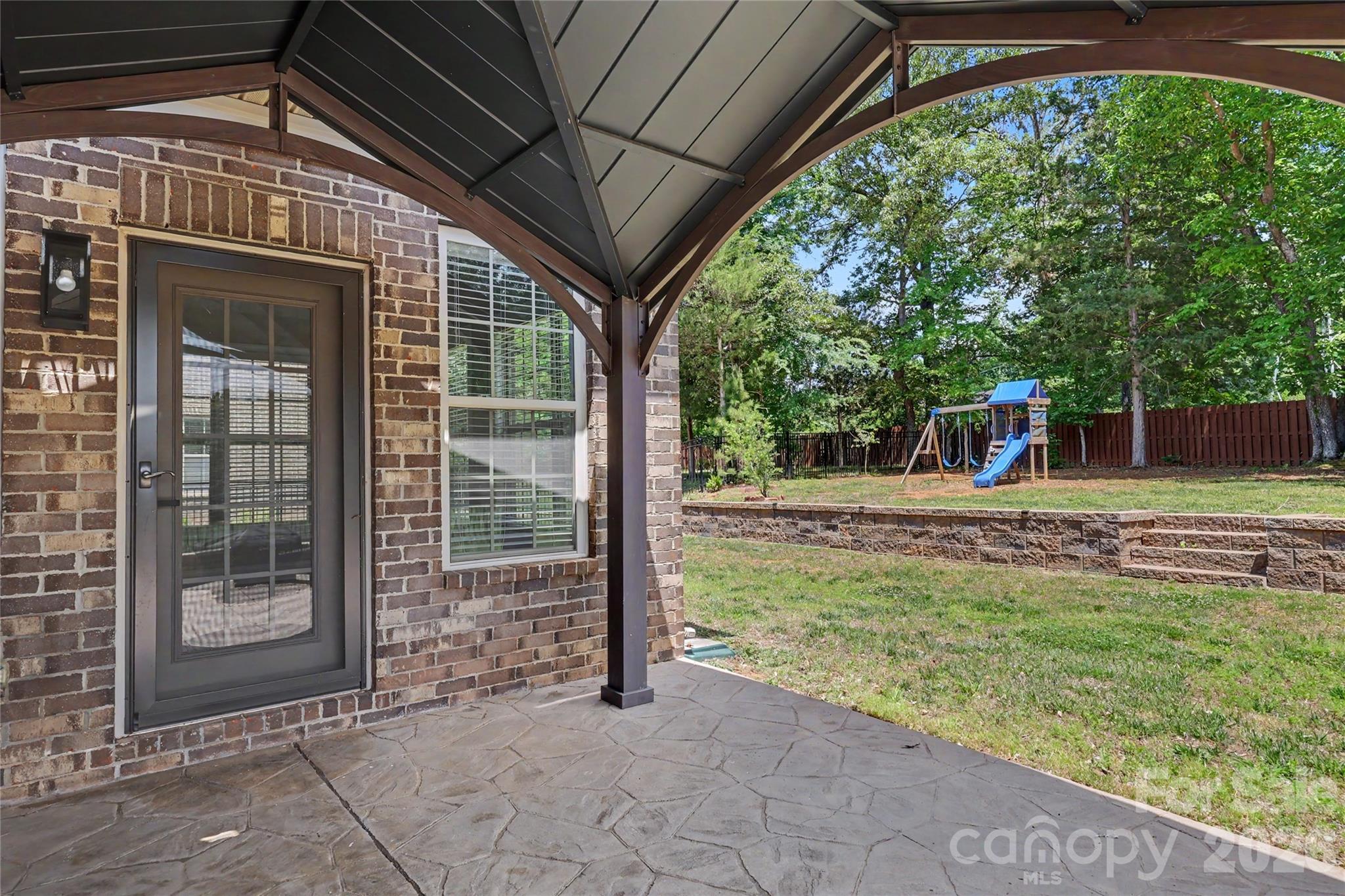 4624 Pebble Run Drive Property Photo 42