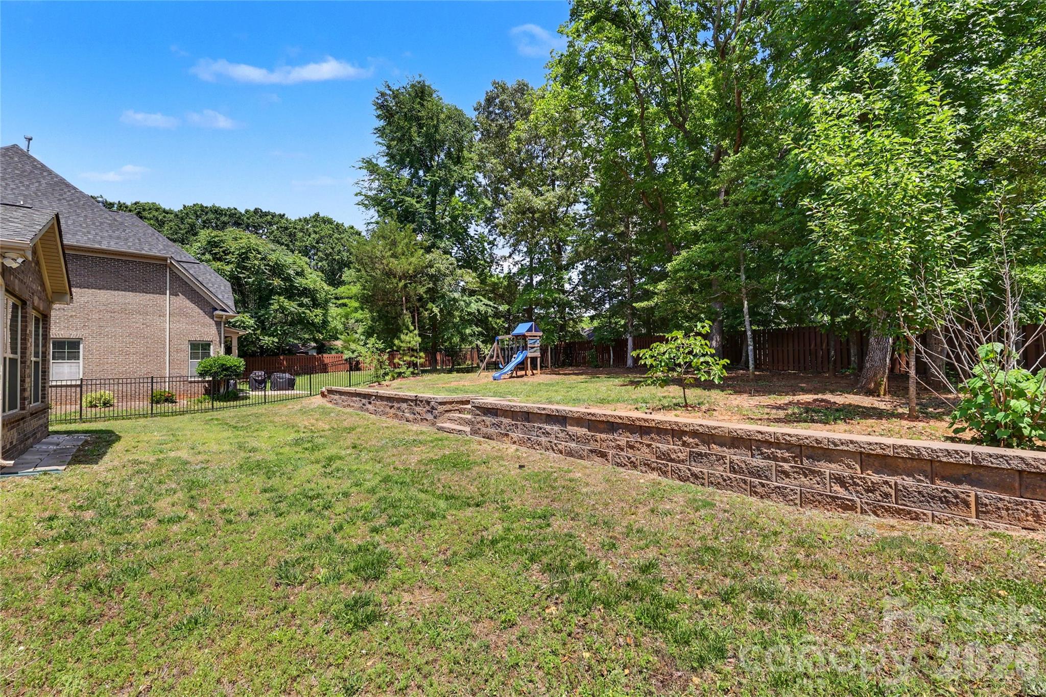 4624 Pebble Run Drive Property Photo 44