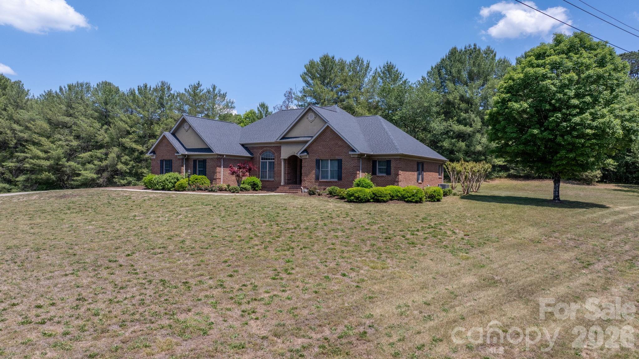 2201 Teague Town Road Property Photo 4