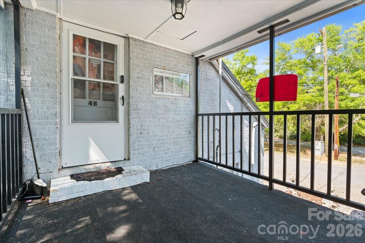 501 Church Street Property Photo 33
