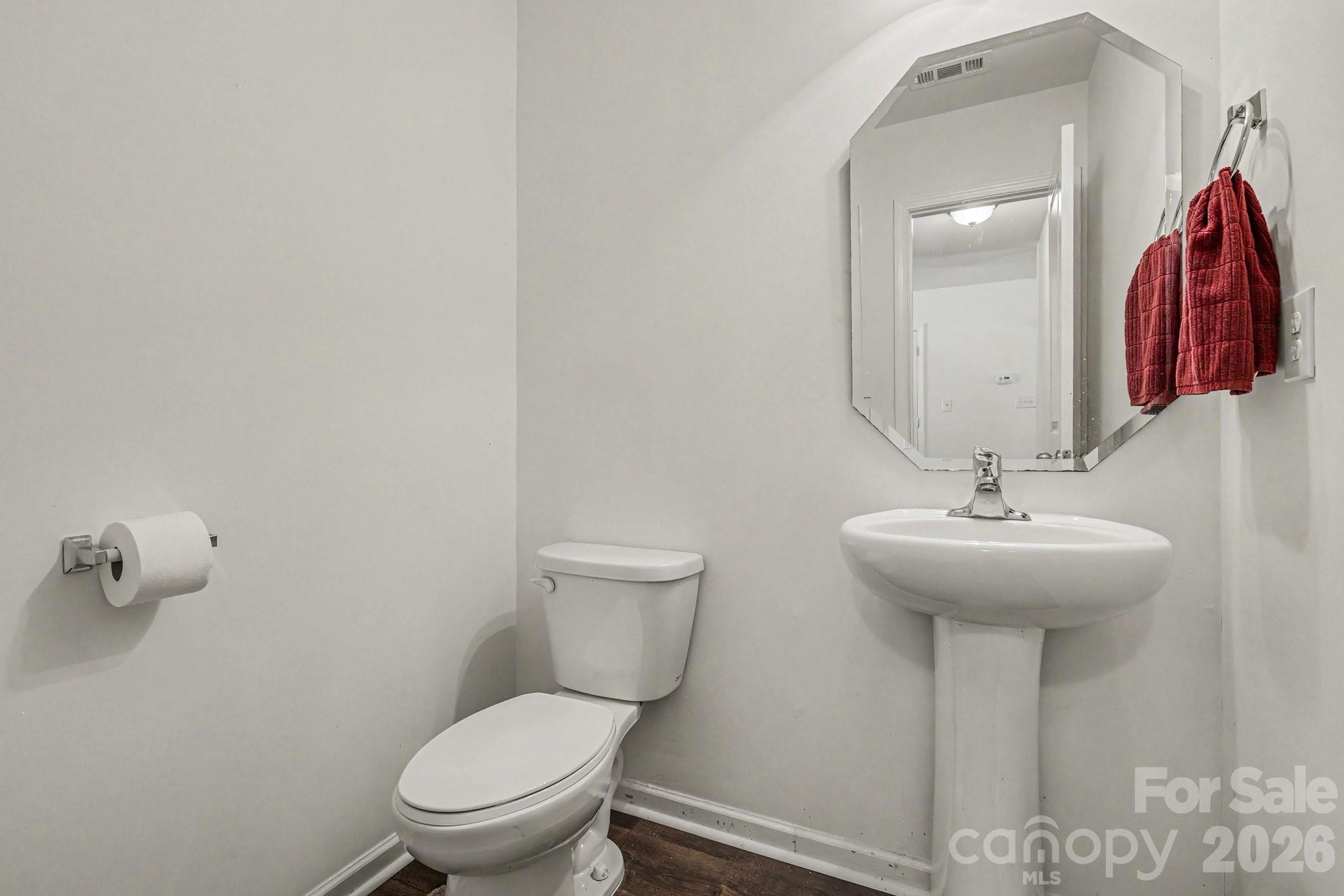 2428 Alex Ryan Drive Property Photo 6