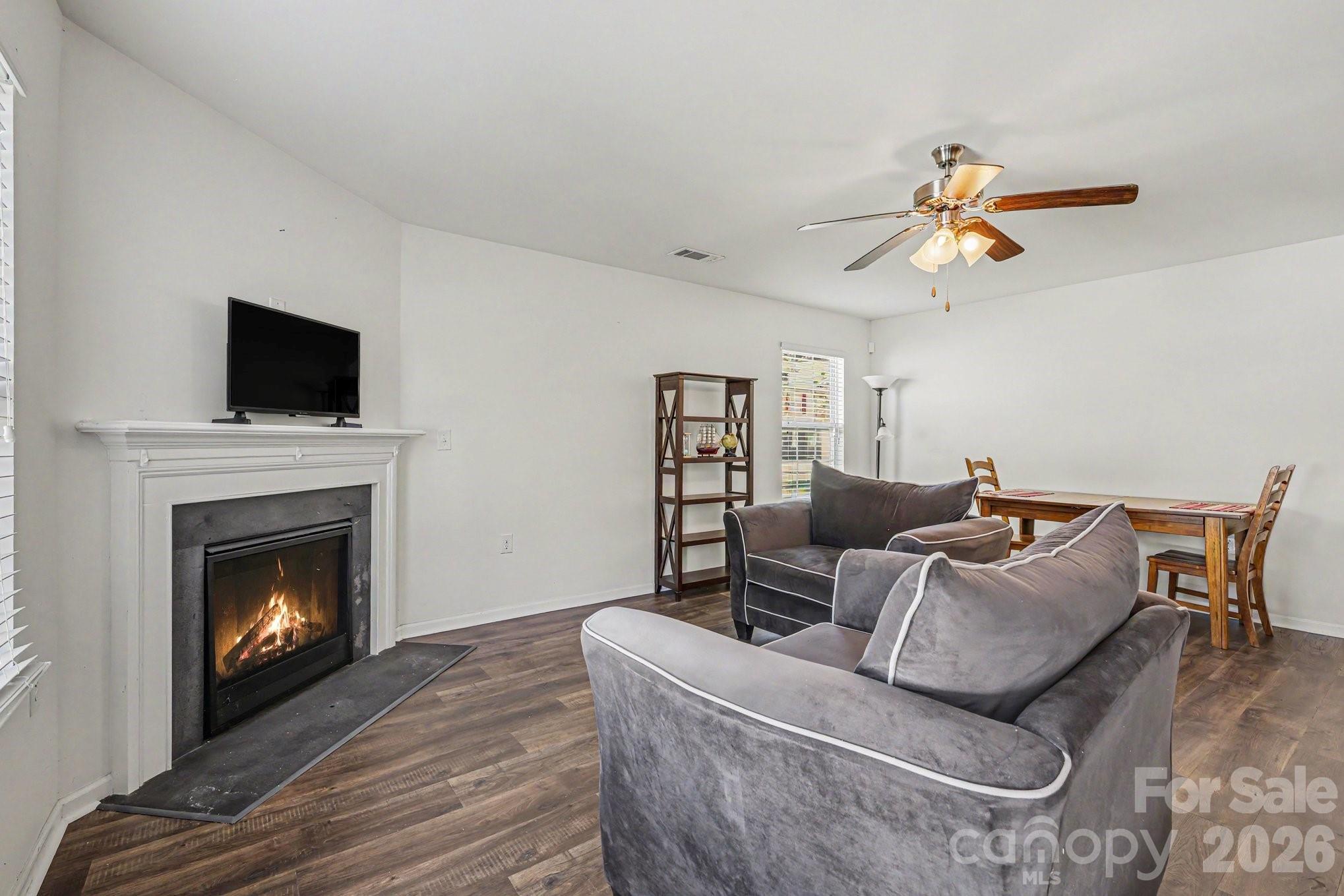 2428 Alex Ryan Drive Property Photo 8