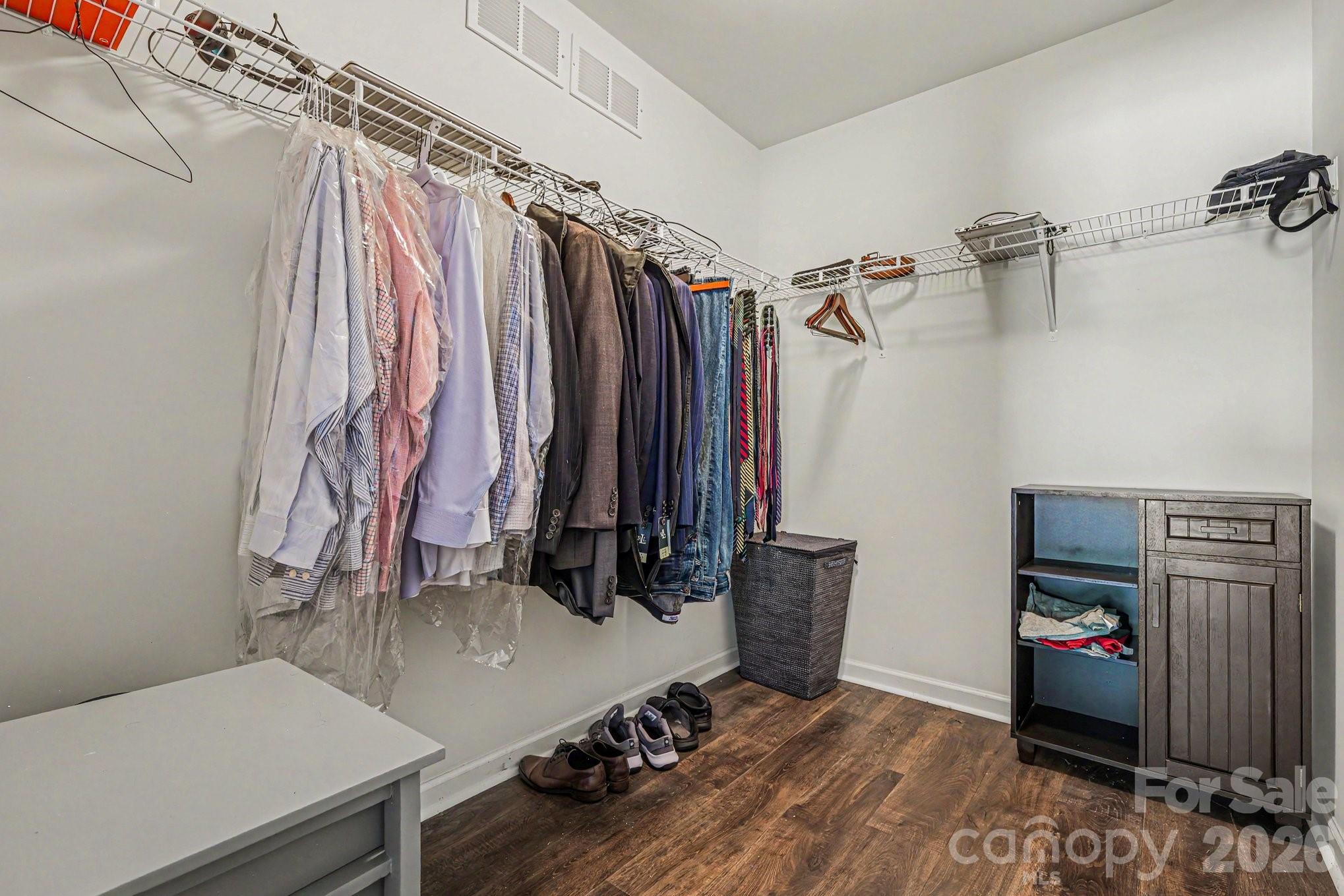 2428 Alex Ryan Drive Property Photo 16