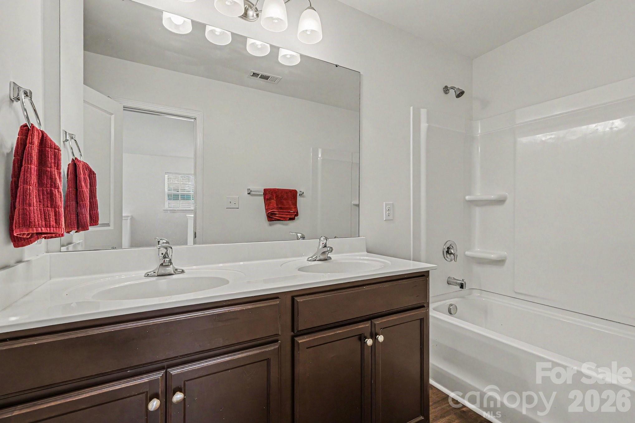 2428 Alex Ryan Drive Property Photo 25