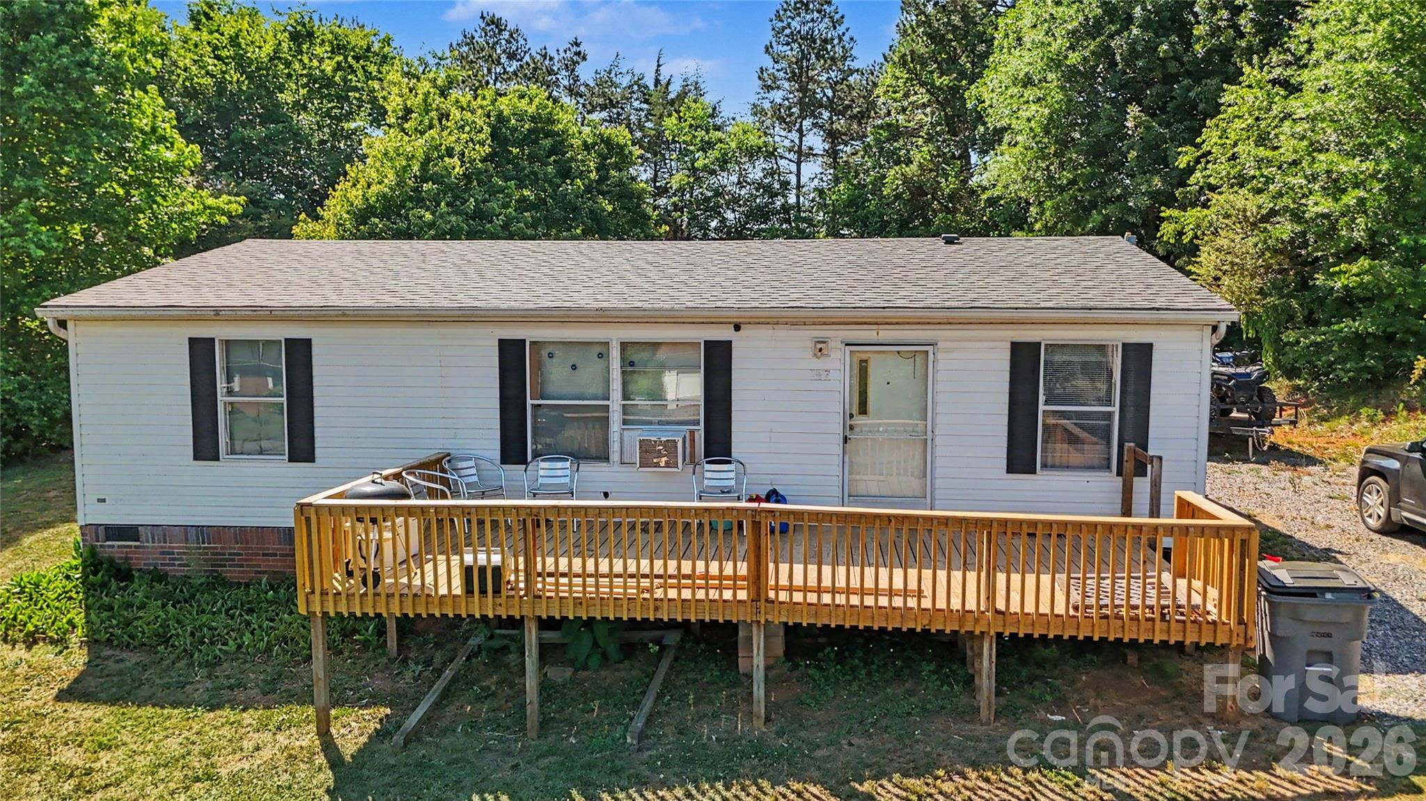 147 Arlie Loop Property Photo 2