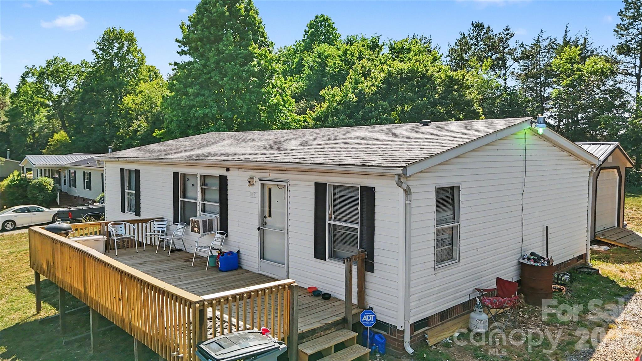 147 Arlie Loop Property Photo 3