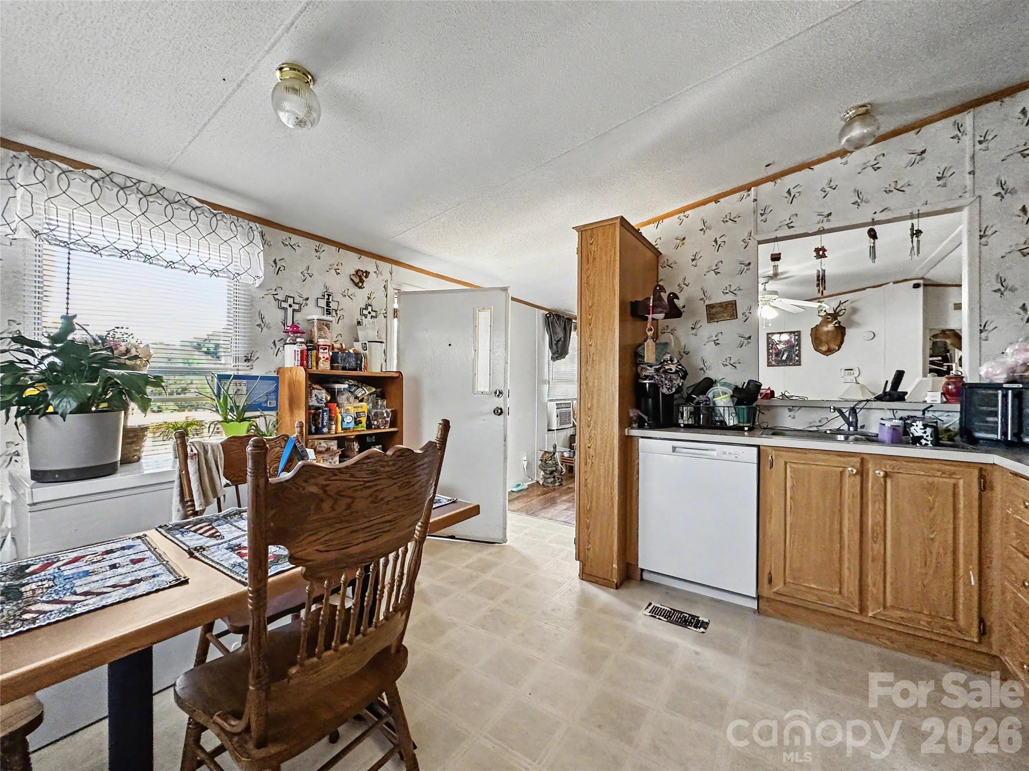 147 Arlie Loop Property Photo 12
