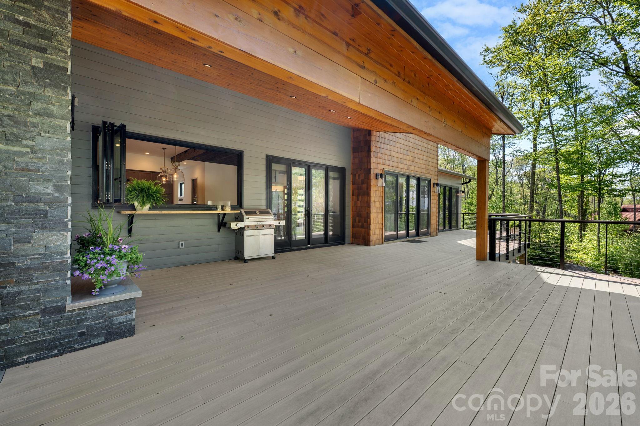 576 Eagle Springs Trail Property Photo 15