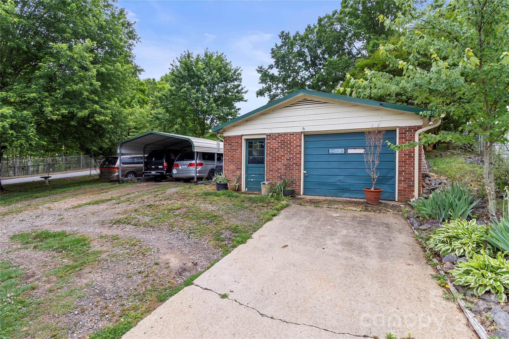325 Swanson Drive Property Photo 30