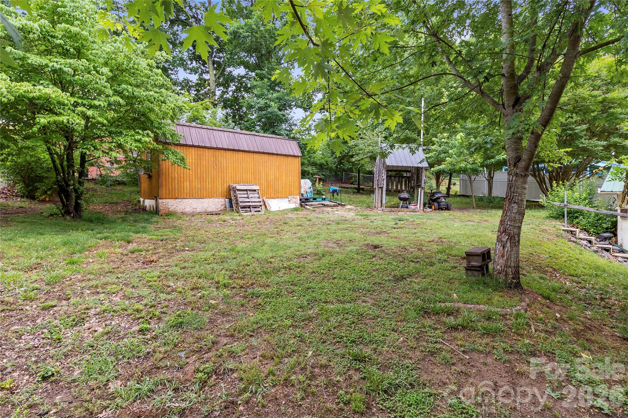 325 Swanson Drive Property Photo 34