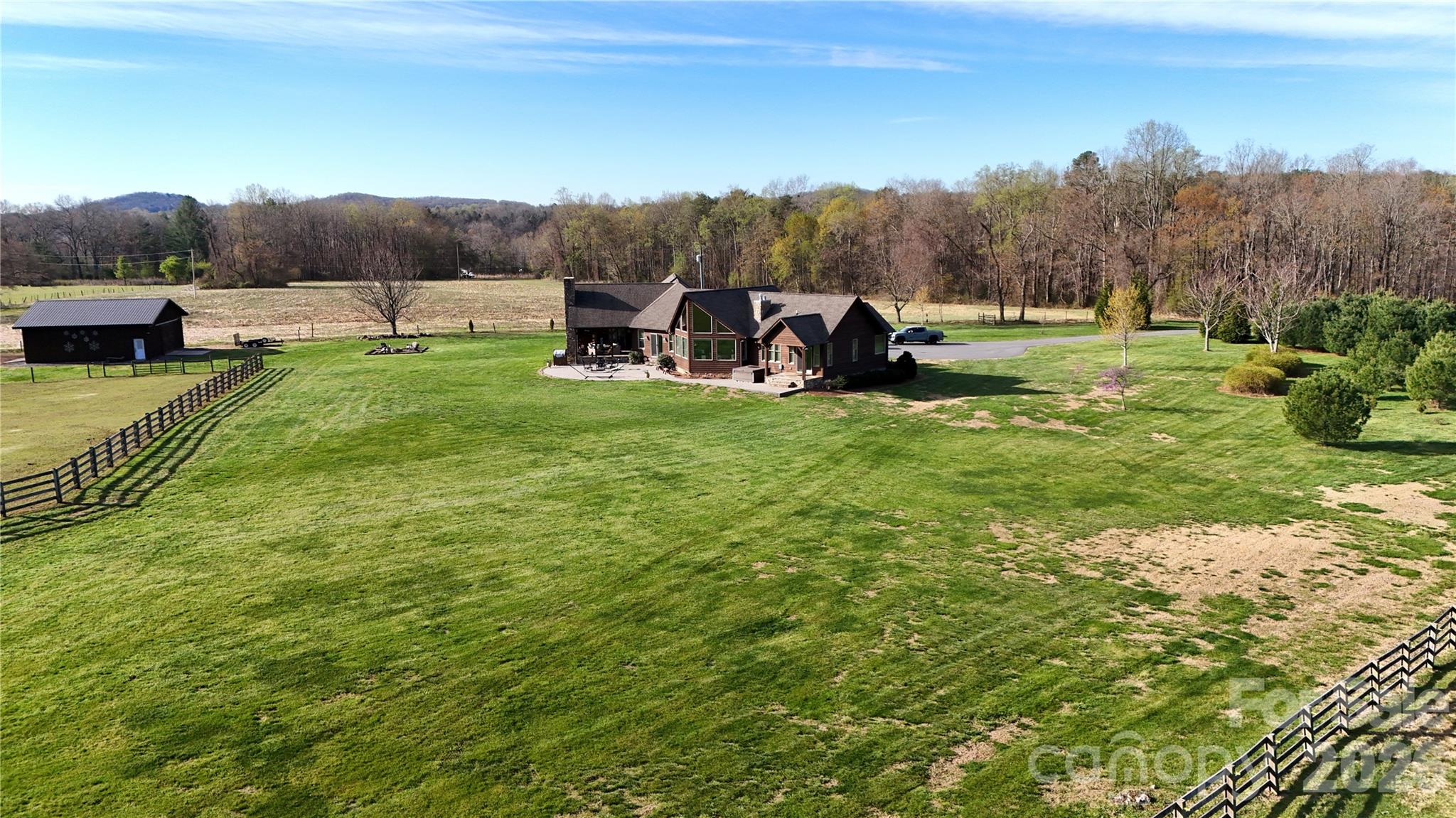 1083 Union Community Road Property Photo 4
