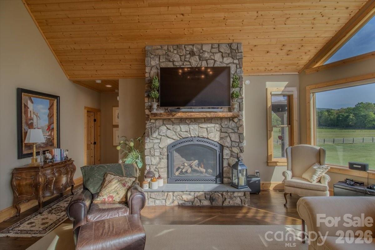 1083 Union Community Road Property Photo 11