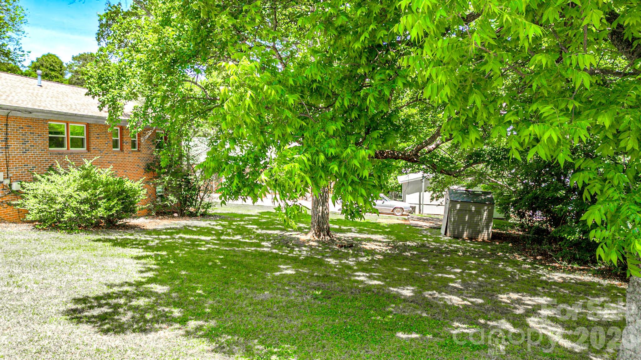 135 Hazelwood Drive Property Photo 39