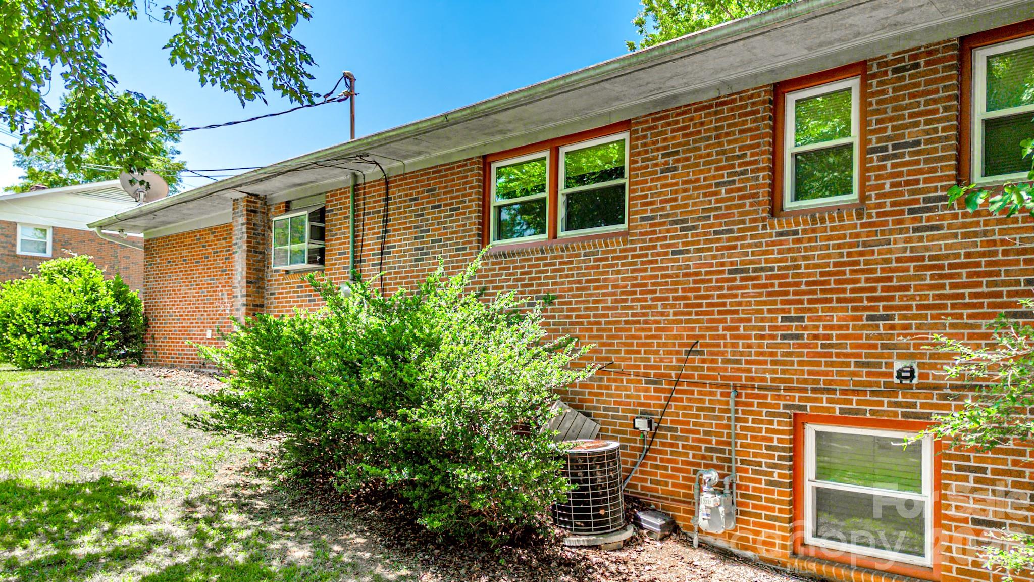 135 Hazelwood Drive Property Photo 43