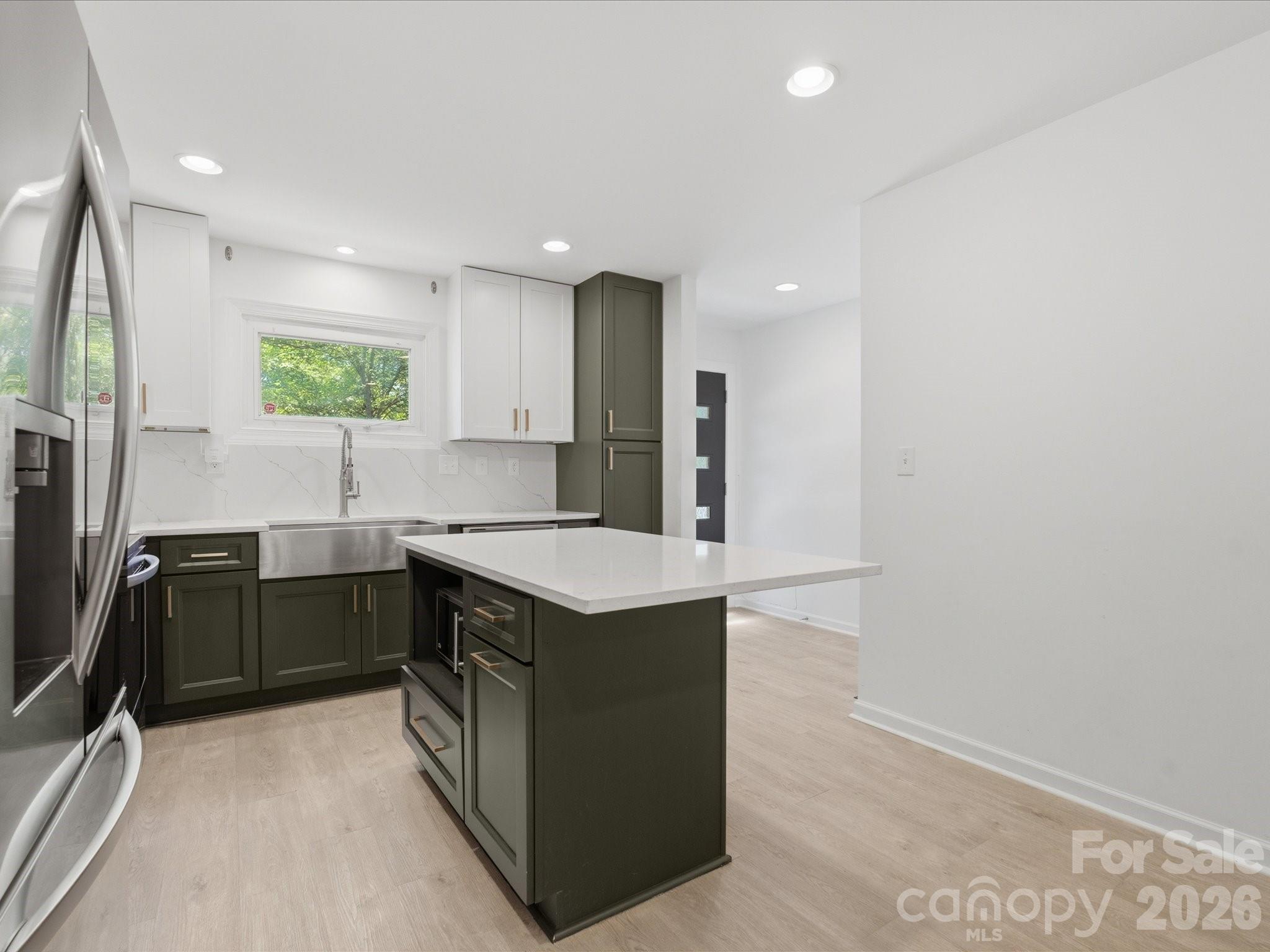 3633 Rosehaven Drive Property Photo 10