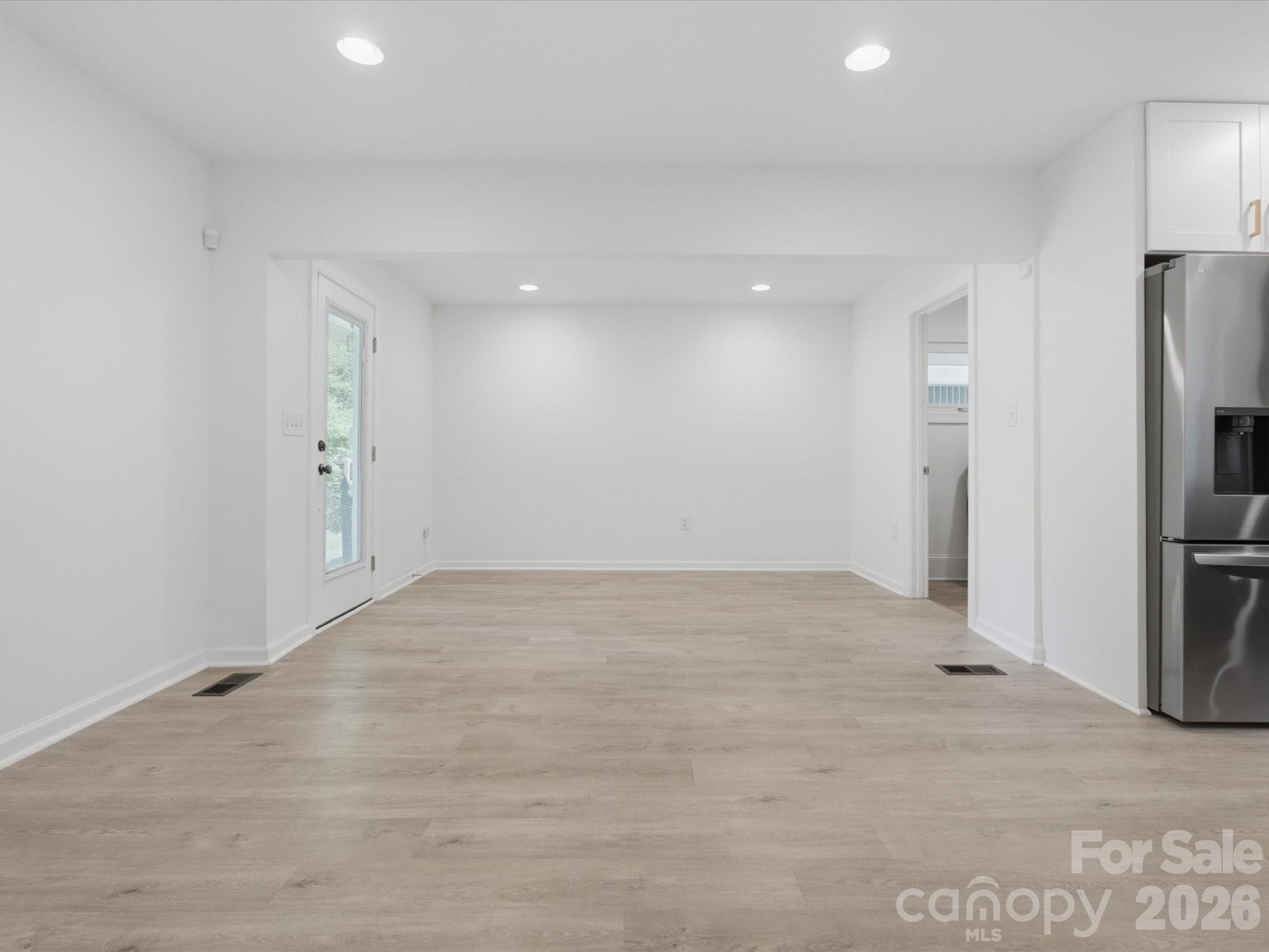 3633 Rosehaven Drive Property Photo 14