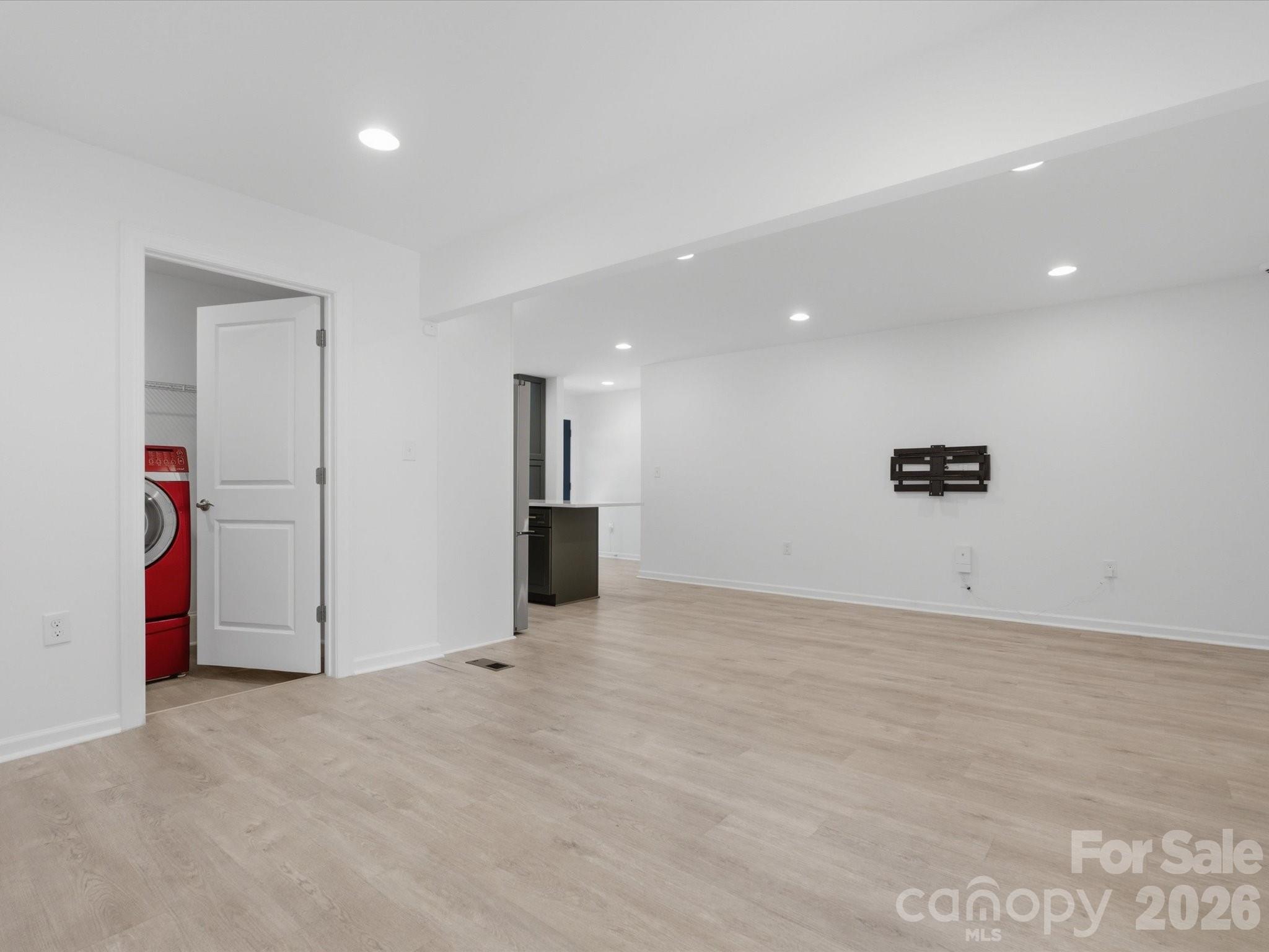 3633 Rosehaven Drive Property Photo 15