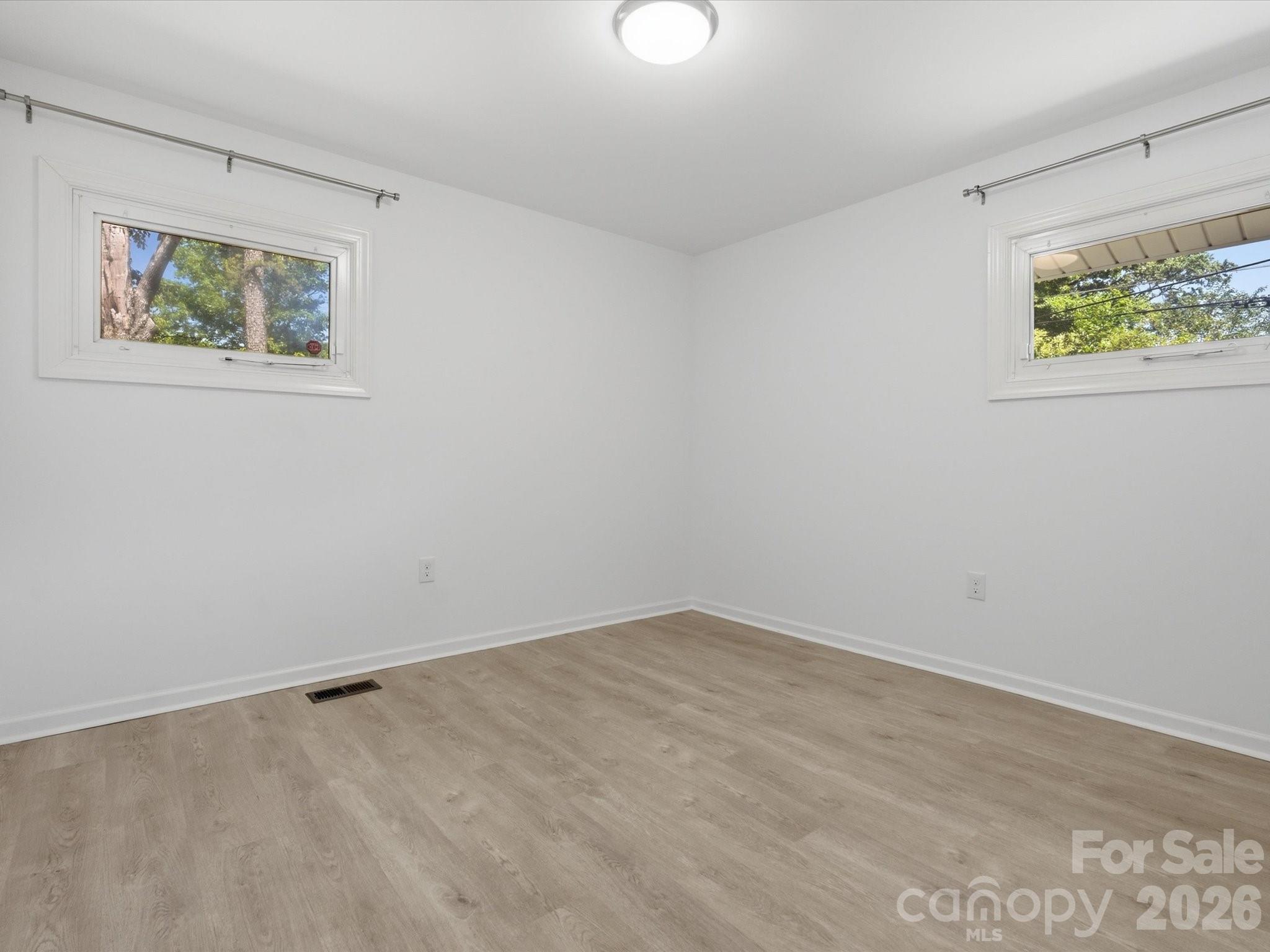 3633 Rosehaven Drive Property Photo 28