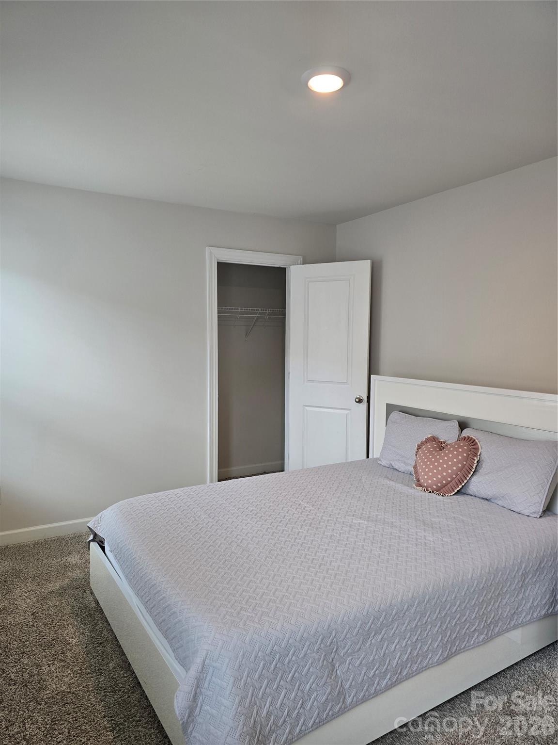 1221 Colgher Street Property Photo 33